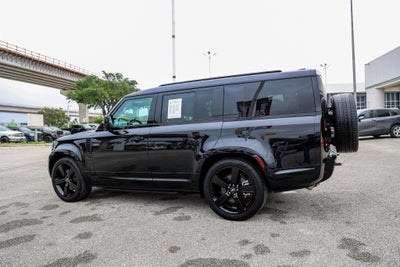 2025 Land Rover Defender X-Dynamic SE