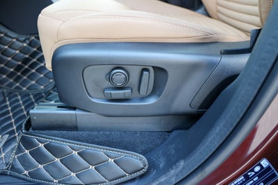 2026 Land Rover Discovery Gemini Edition