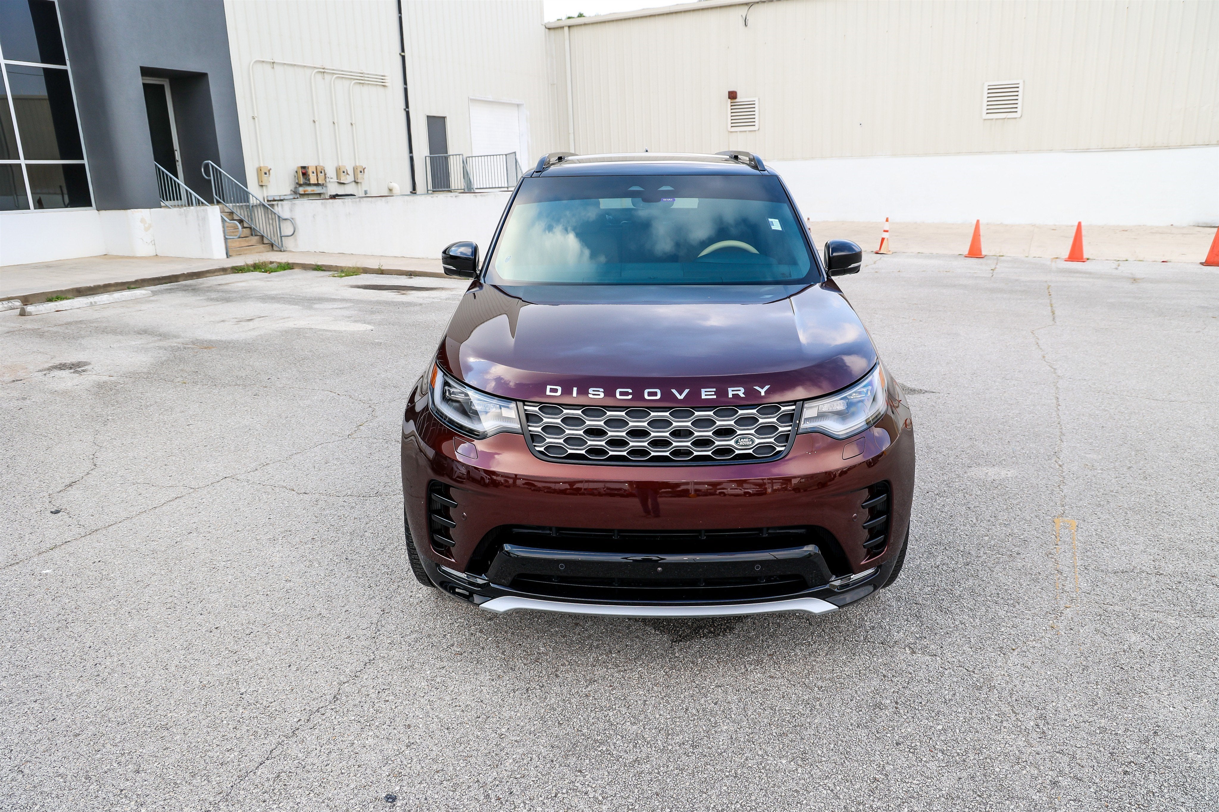 2026 Land Rover Discovery Gemini Edition