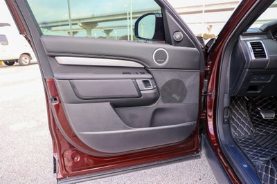 2026 Land Rover Discovery Gemini Edition