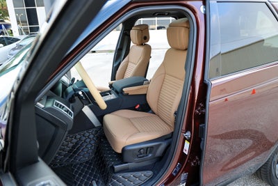 2026 Land Rover Discovery Gemini Edition