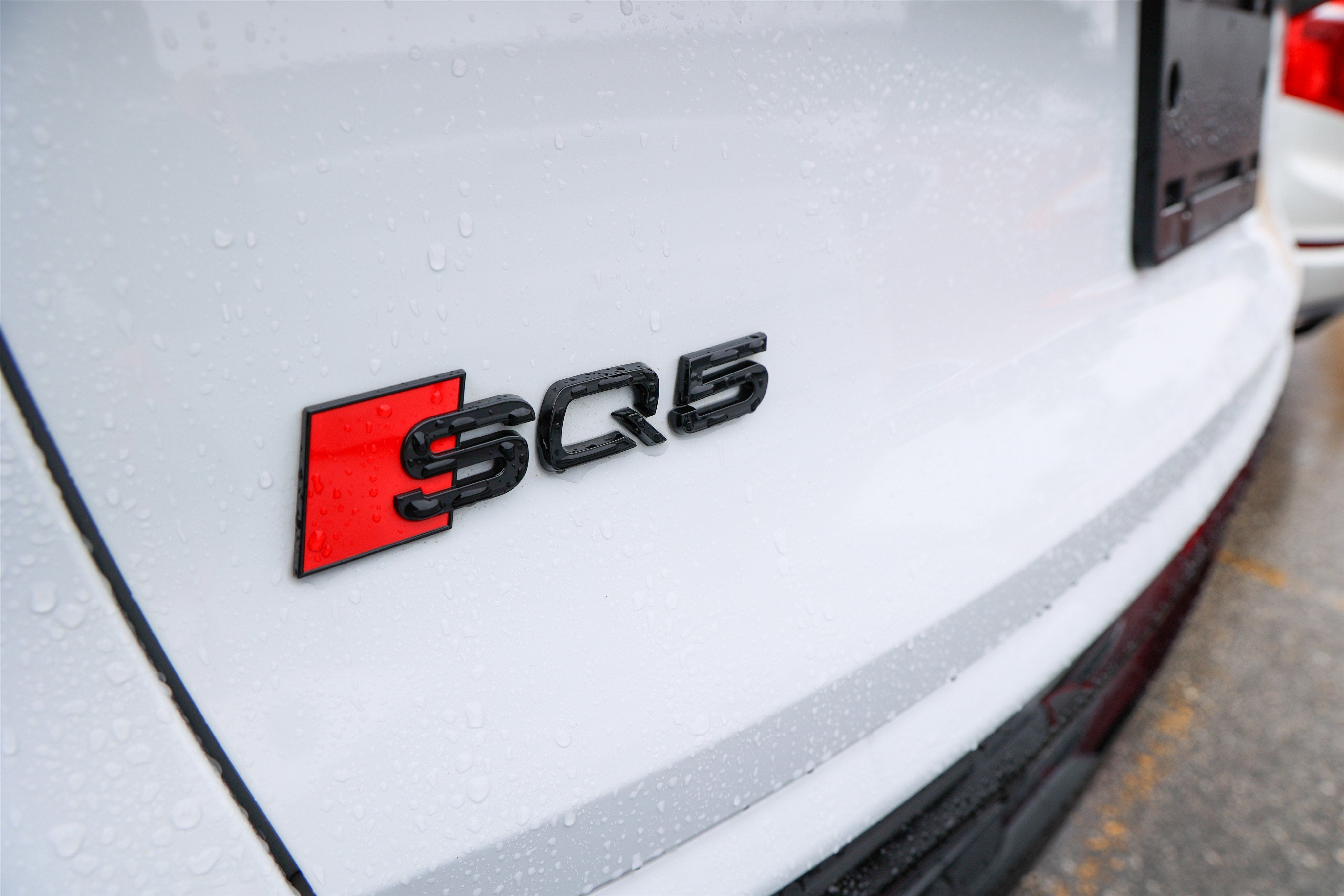 2025 Audi SQ5 Premium Plus