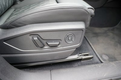 2025 Audi SQ5 Premium Plus