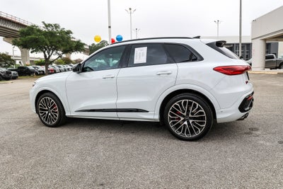 2025 Audi SQ5 Premium Plus
