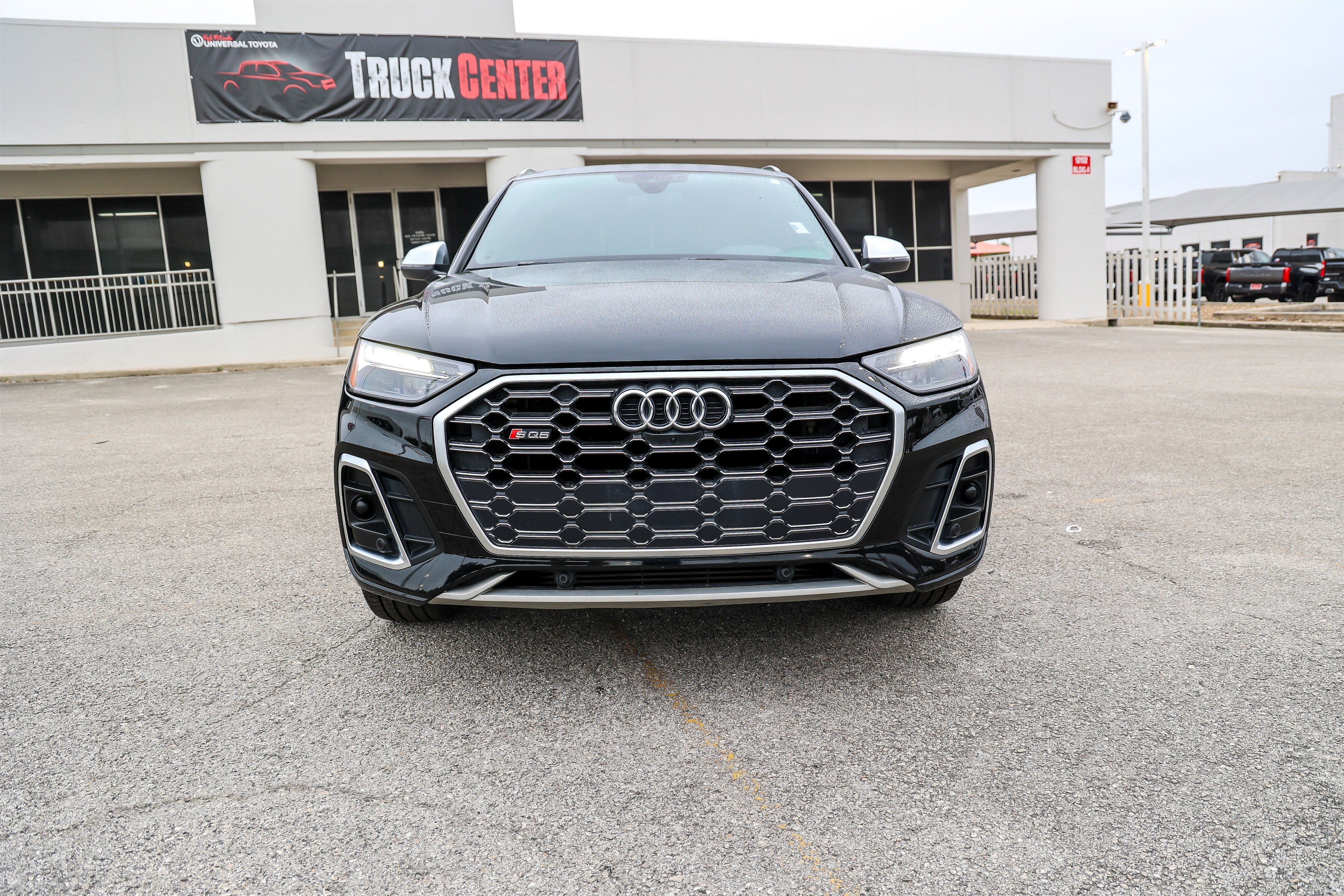 2022 Audi SQ5 Premium Plus