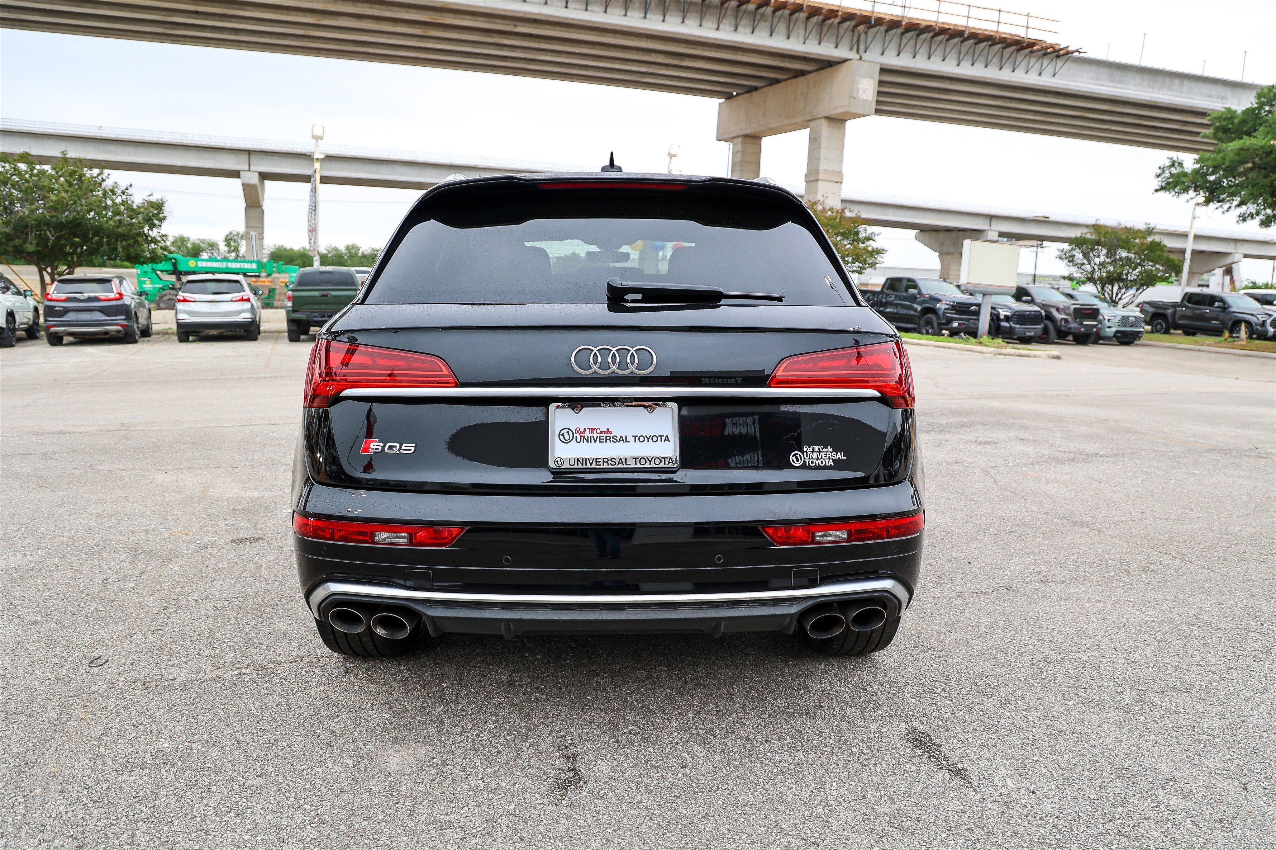 2022 Audi SQ5 Premium Plus