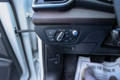 2023 Audi Q5 S line Prestige