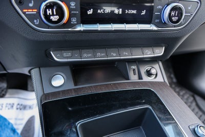 2023 Audi Q5 S line Prestige