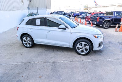 2023 Audi Q5 S line Prestige