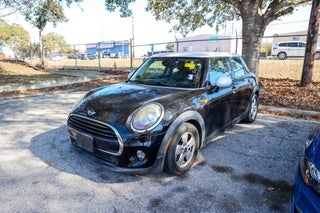 2017 MINI Hardtop 4 Door Cooper
