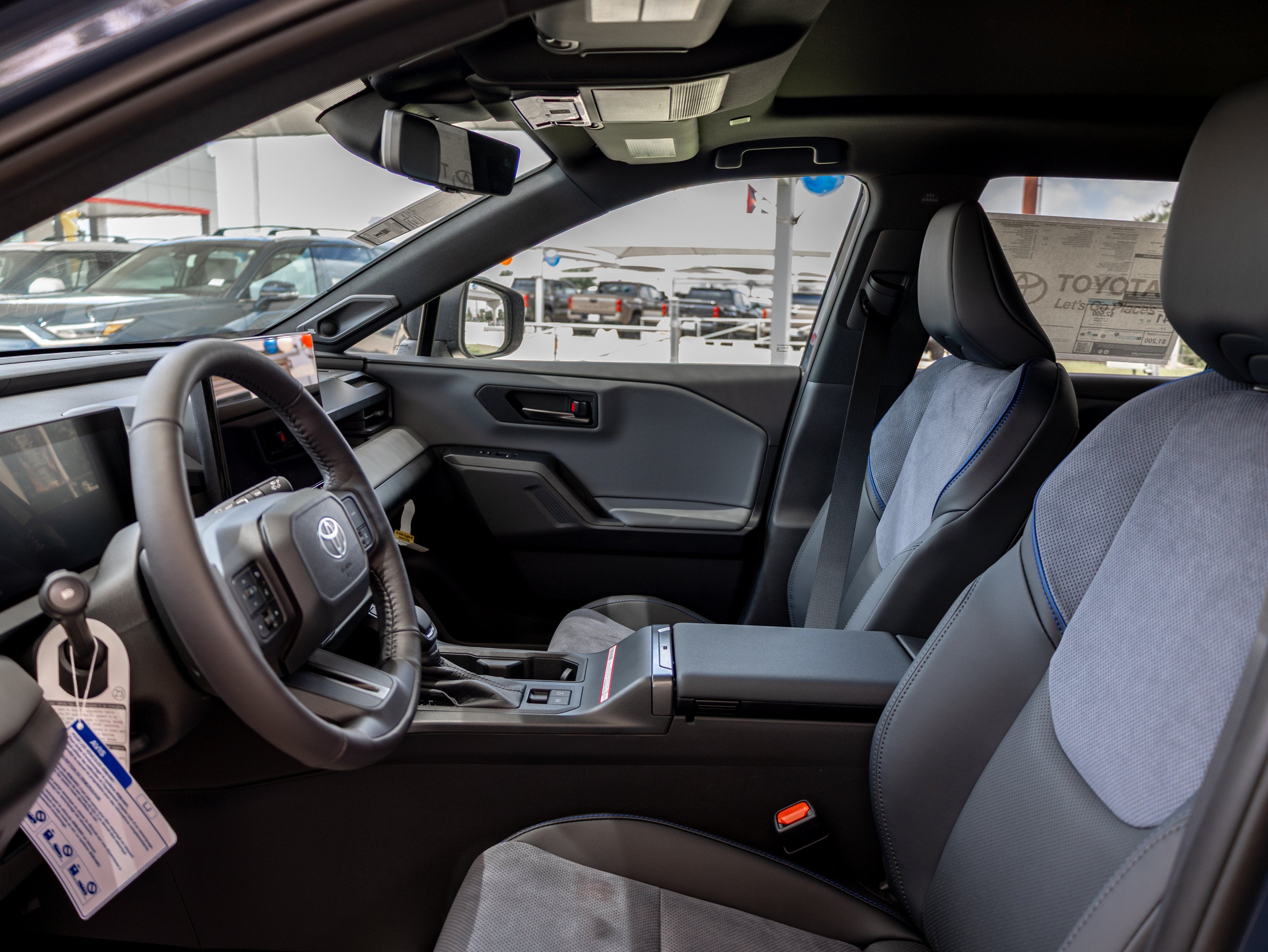 2026 Toyota RAV4 XSE