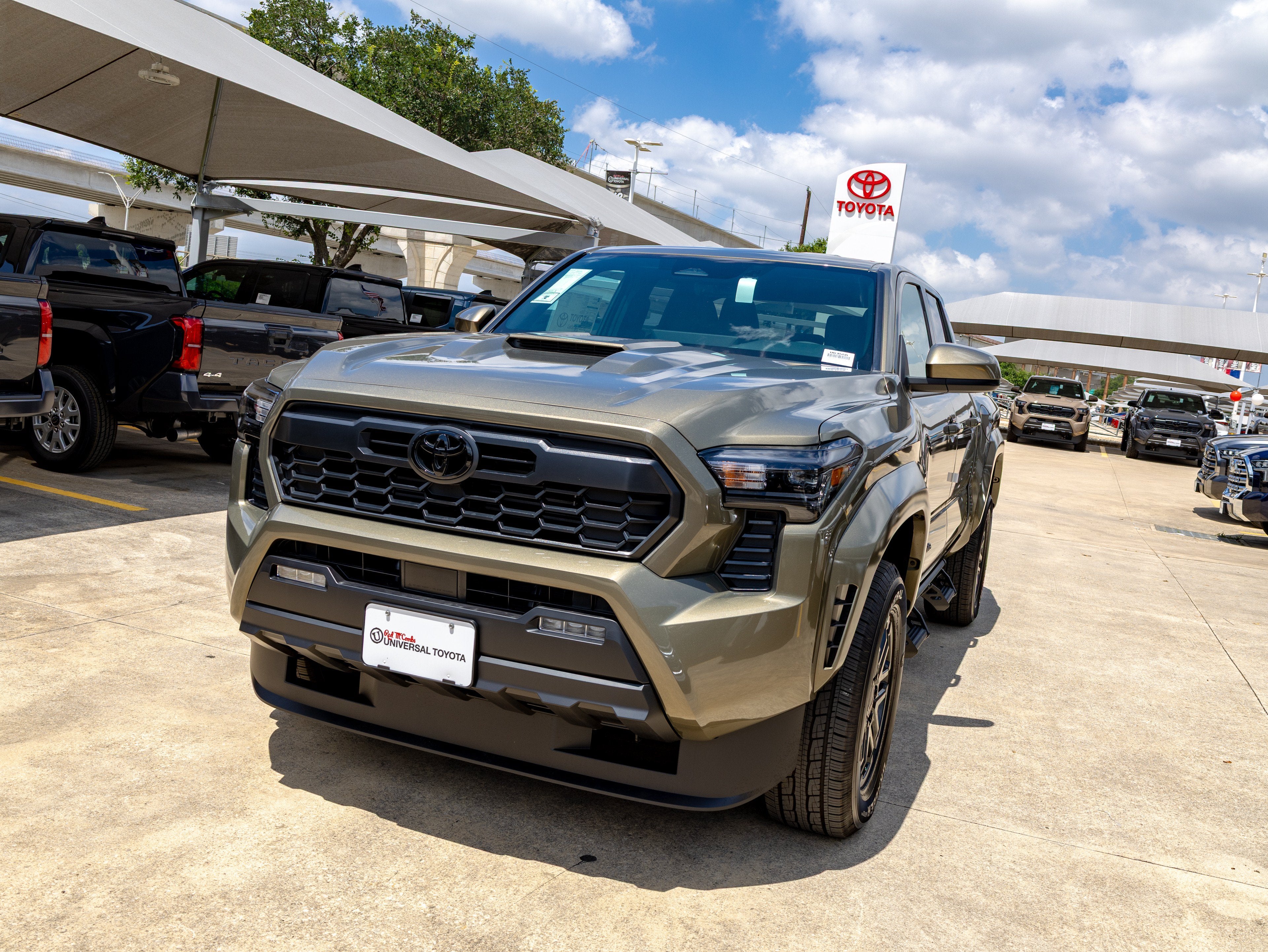 2026 Toyota Tacoma TRD Sport