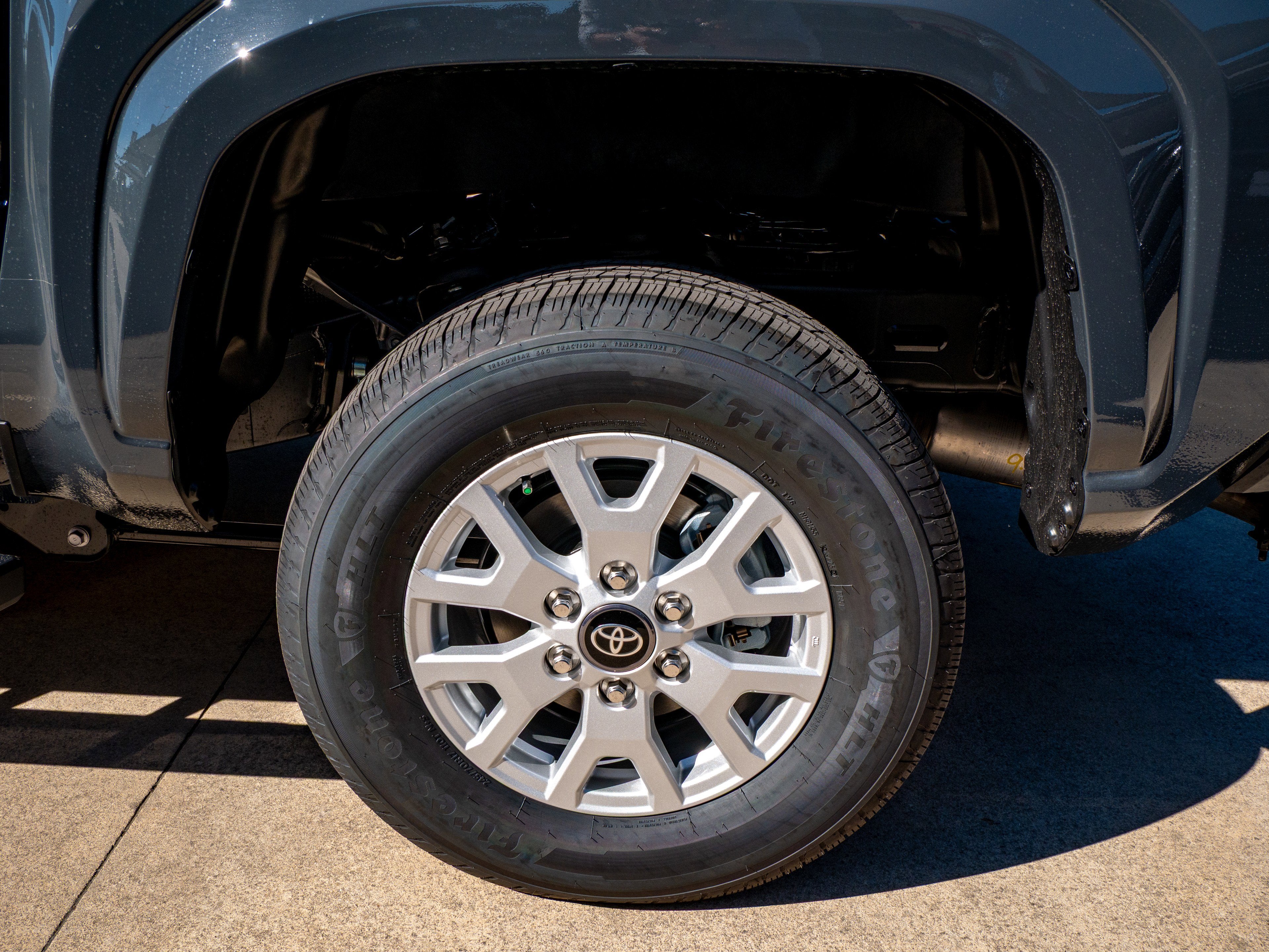 2025 Toyota Tacoma SR5