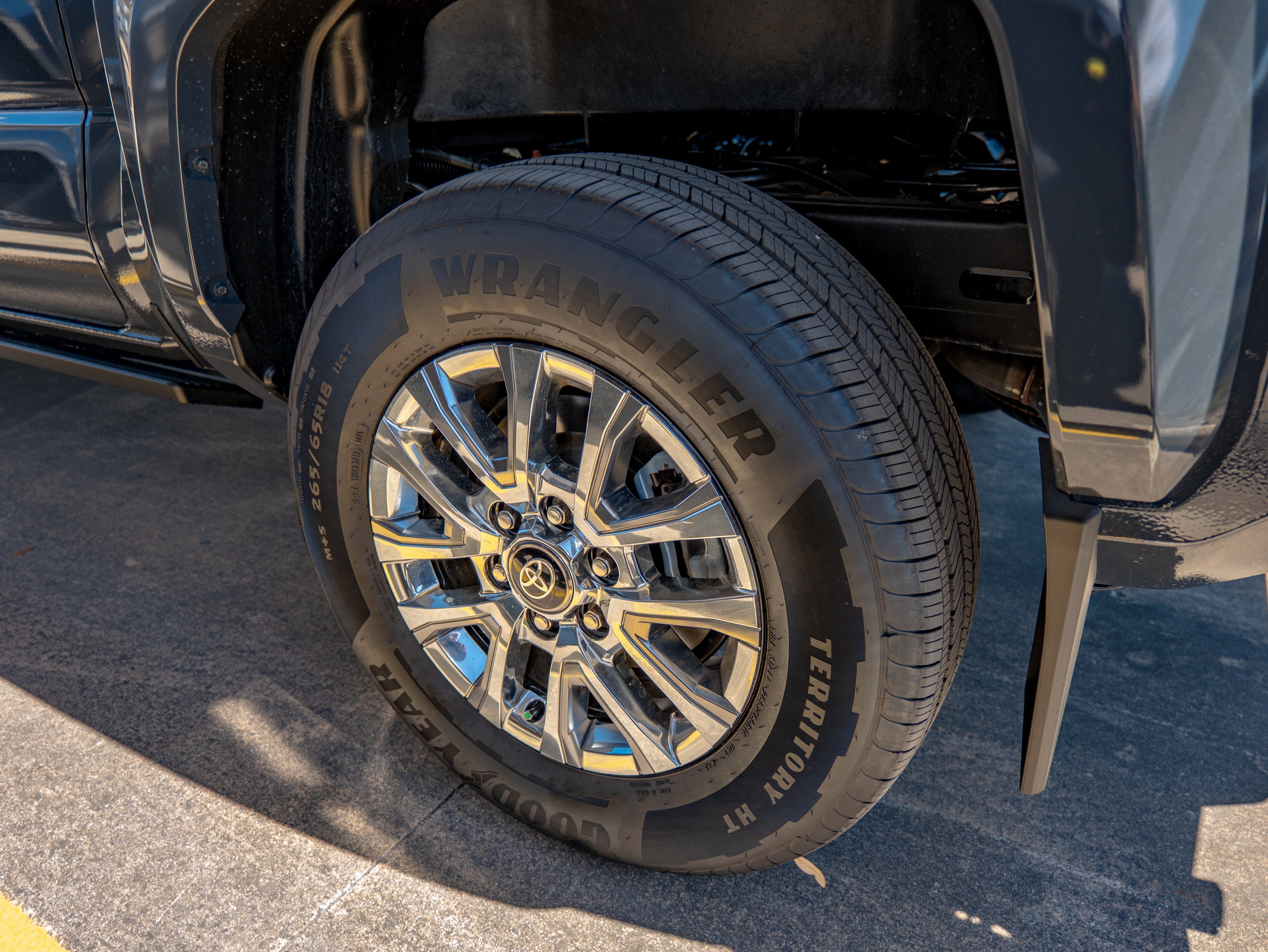 2026 Toyota Tacoma i-FORCE MAX Tacoma Limited