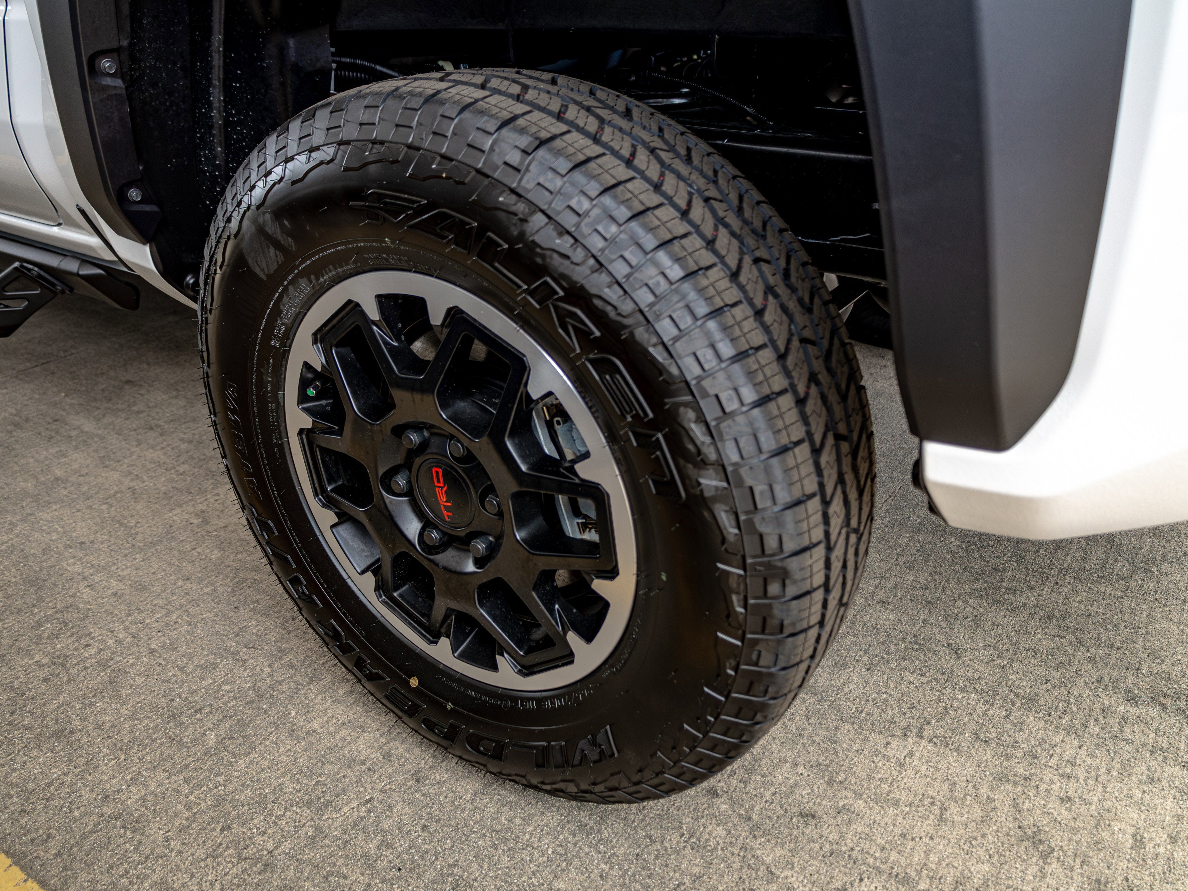 2026 Toyota Tacoma i-FORCE MAX Tacoma TRD Off-Road