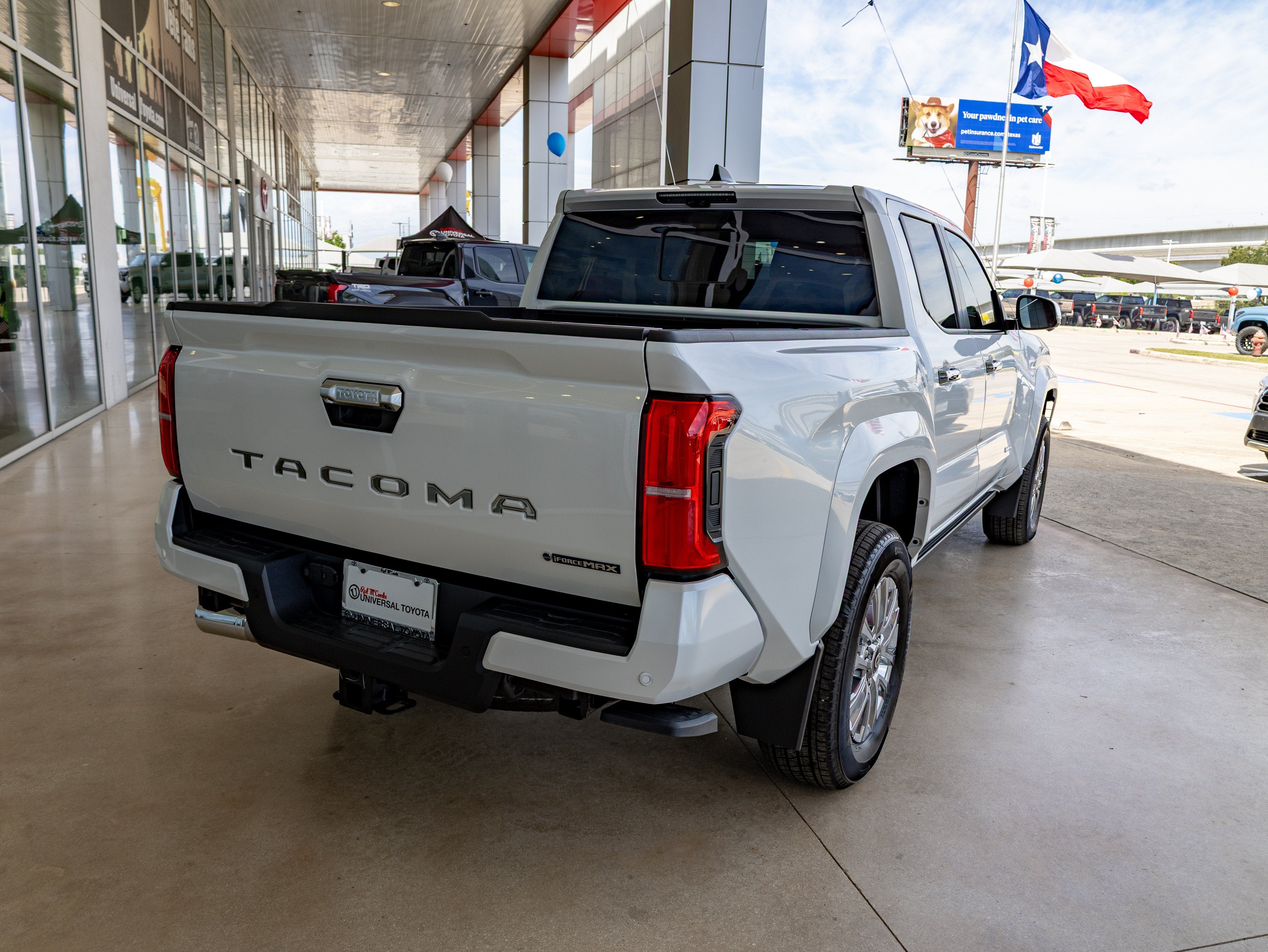 2026 Toyota Tacoma i-FORCE MAX Tacoma Limited