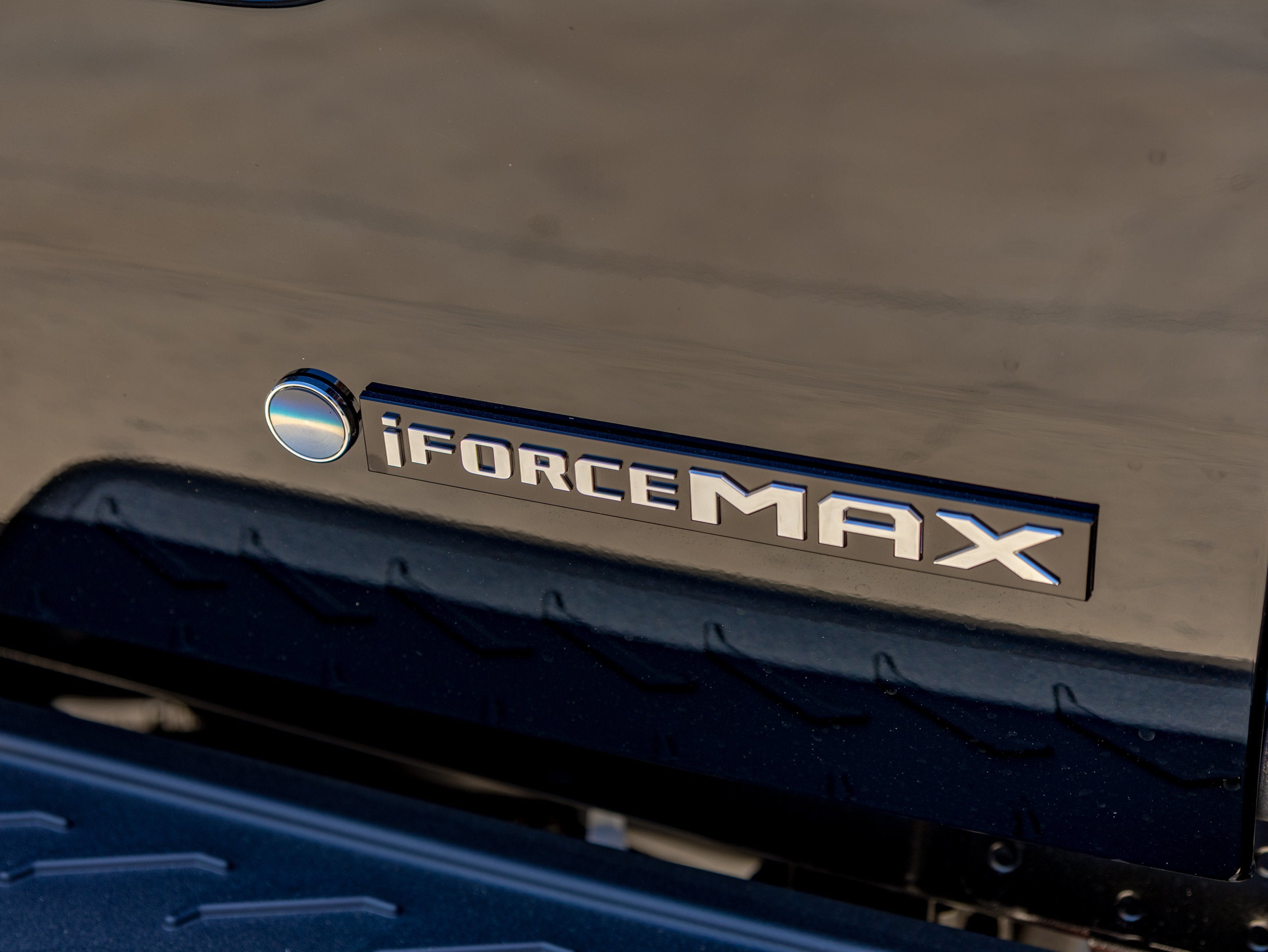 2026 Toyota Tacoma i-FORCE MAX Tacoma TRD Pro