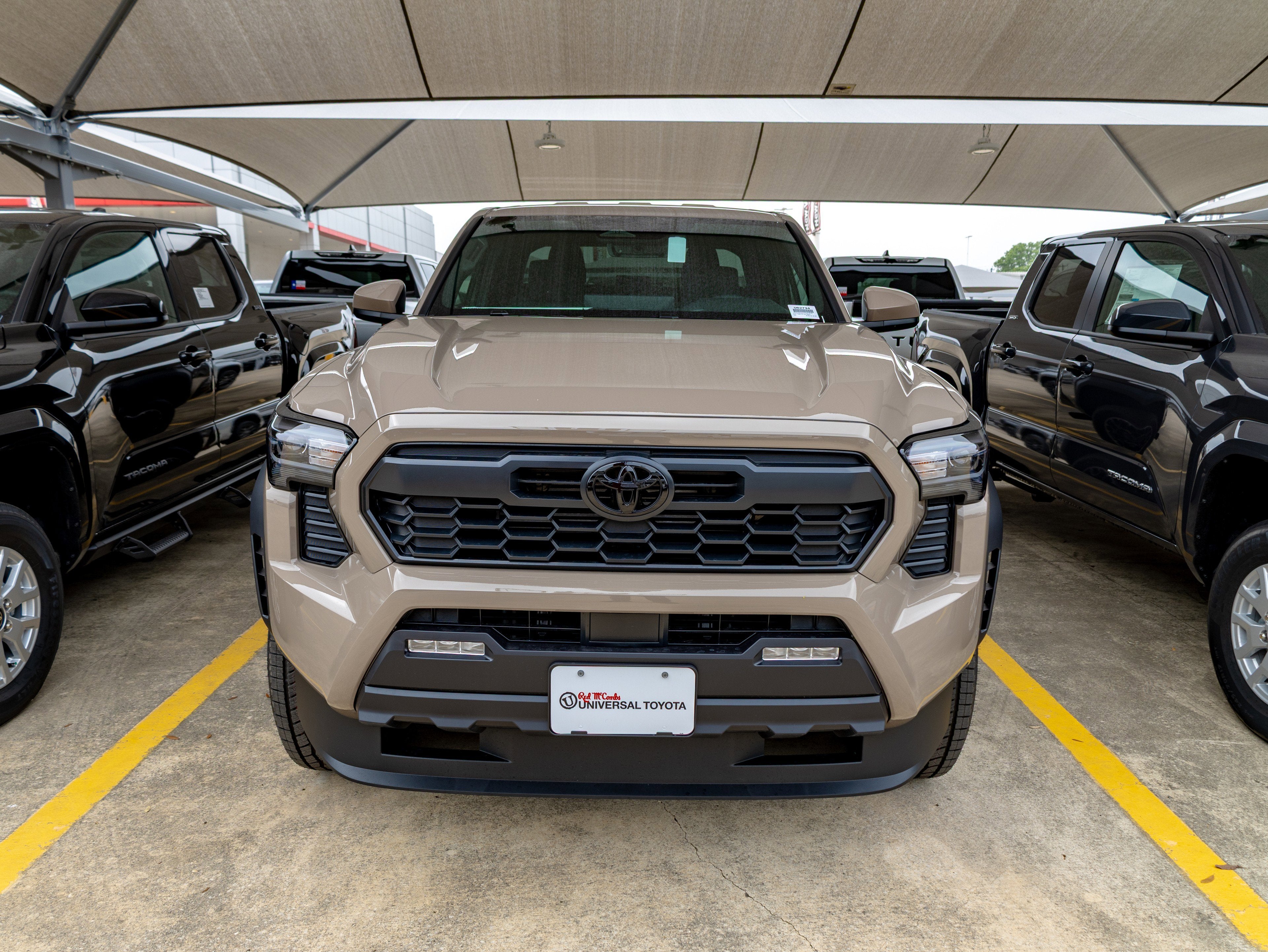 2026 Toyota Tacoma i-FORCE MAX Tacoma TRD Off-Road