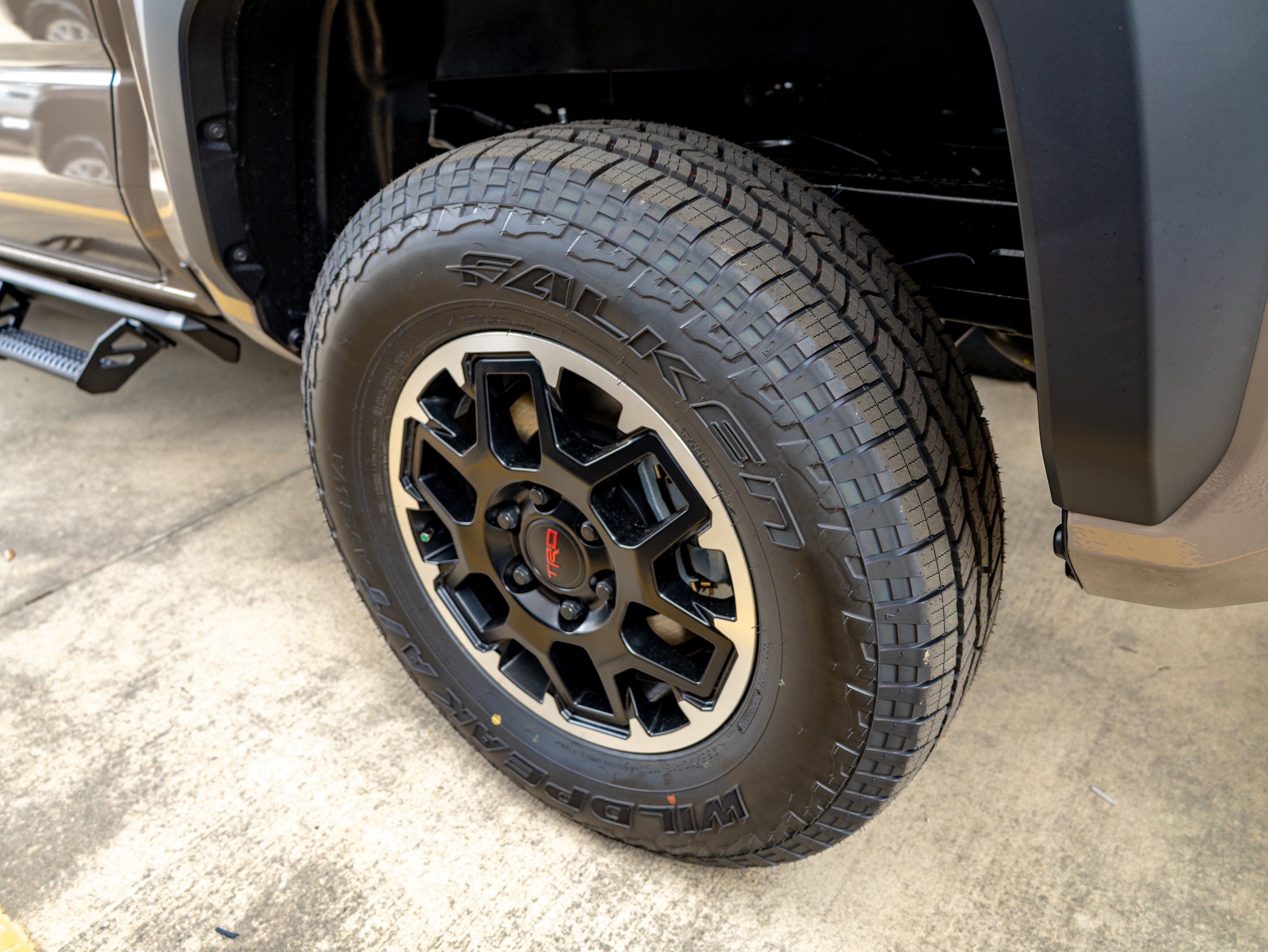 2026 Toyota Tacoma i-FORCE MAX Tacoma TRD Off-Road