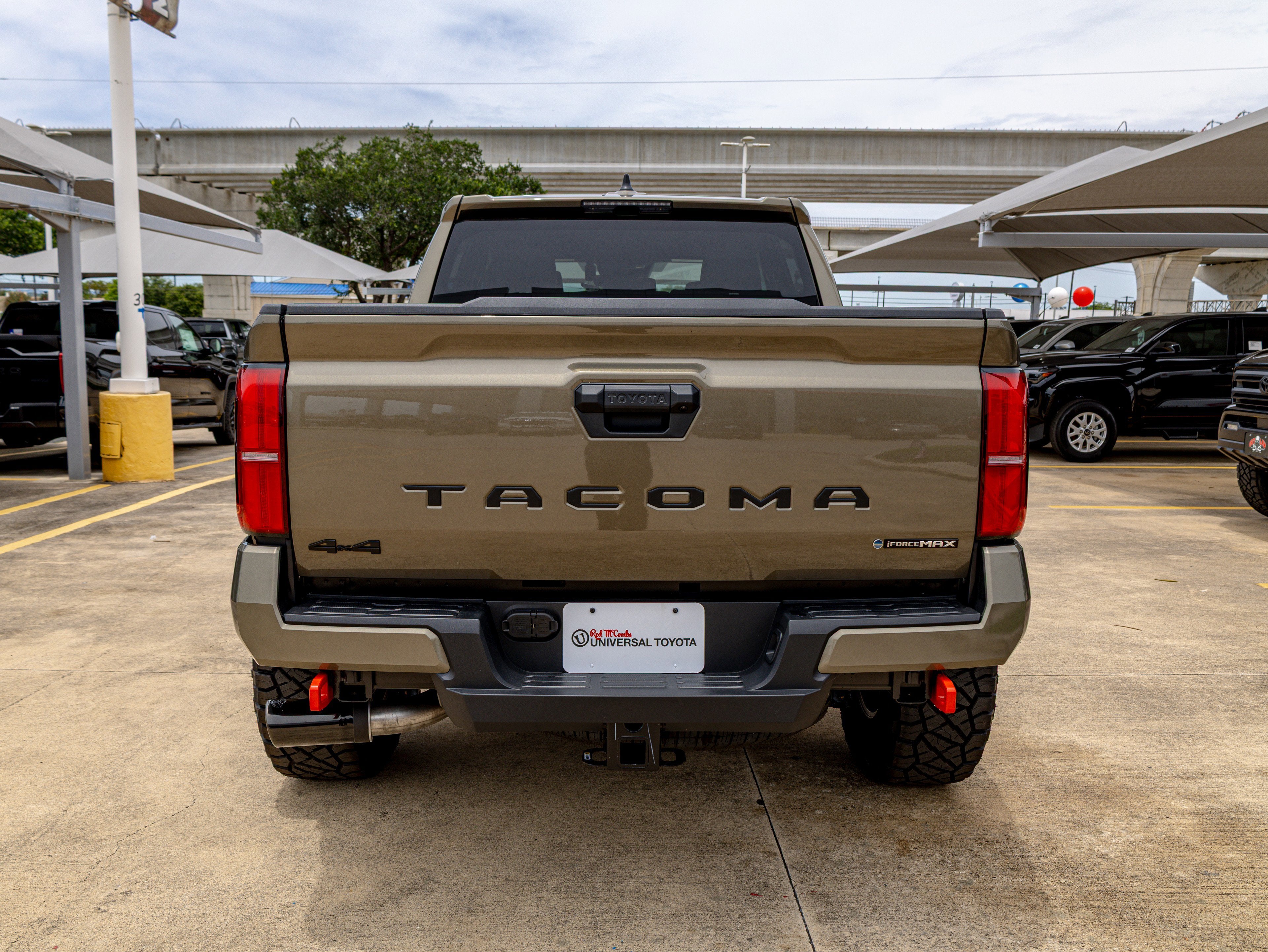 2026 Toyota Tacoma i-FORCE MAX Tacoma TRD Off-Road