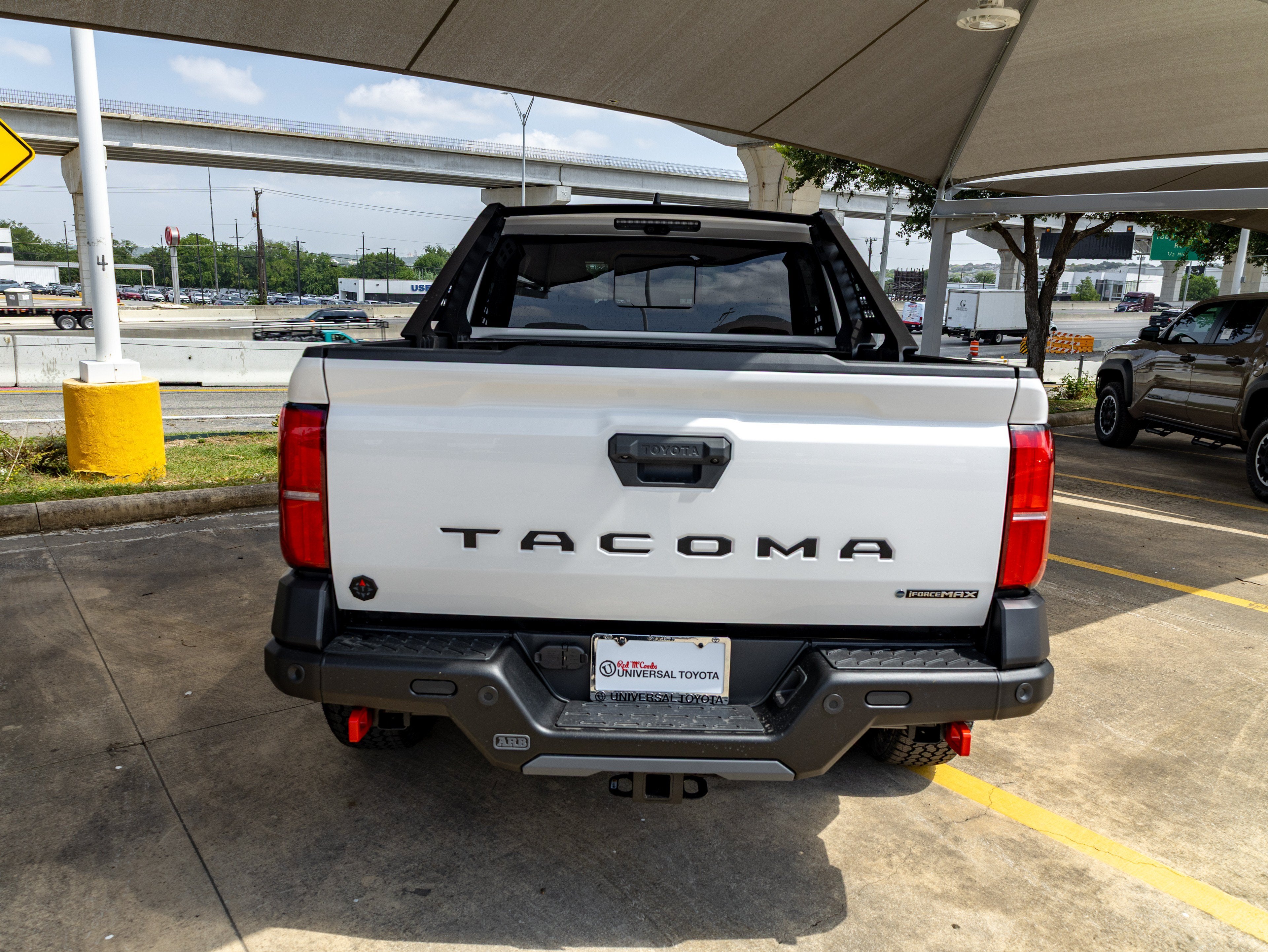 2026 Toyota Tacoma i-FORCE MAX Tacoma Trailhunter
