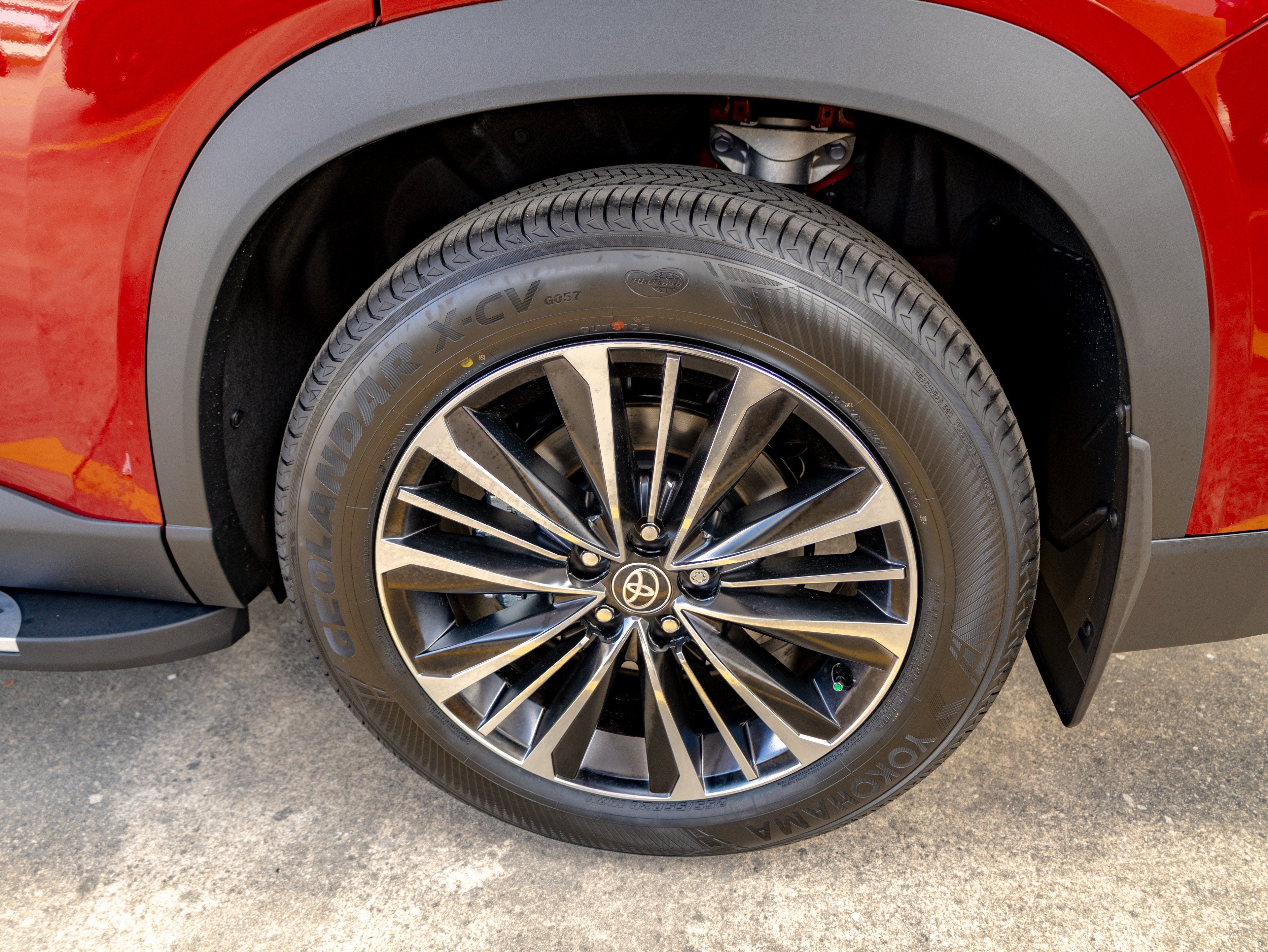 2026 Toyota Grand Highlander Hybrid MAX Platinum