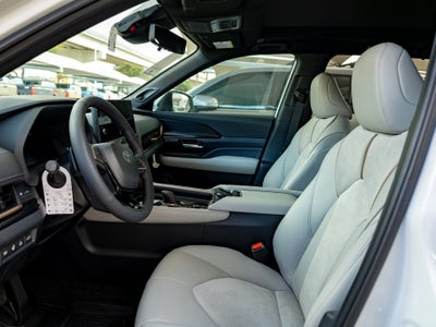 2026 Toyota Grand Highlander Hybrid MAX Platinum