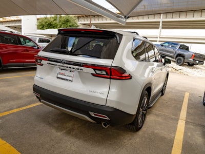 2026 Toyota Grand Highlander Hybrid MAX Platinum