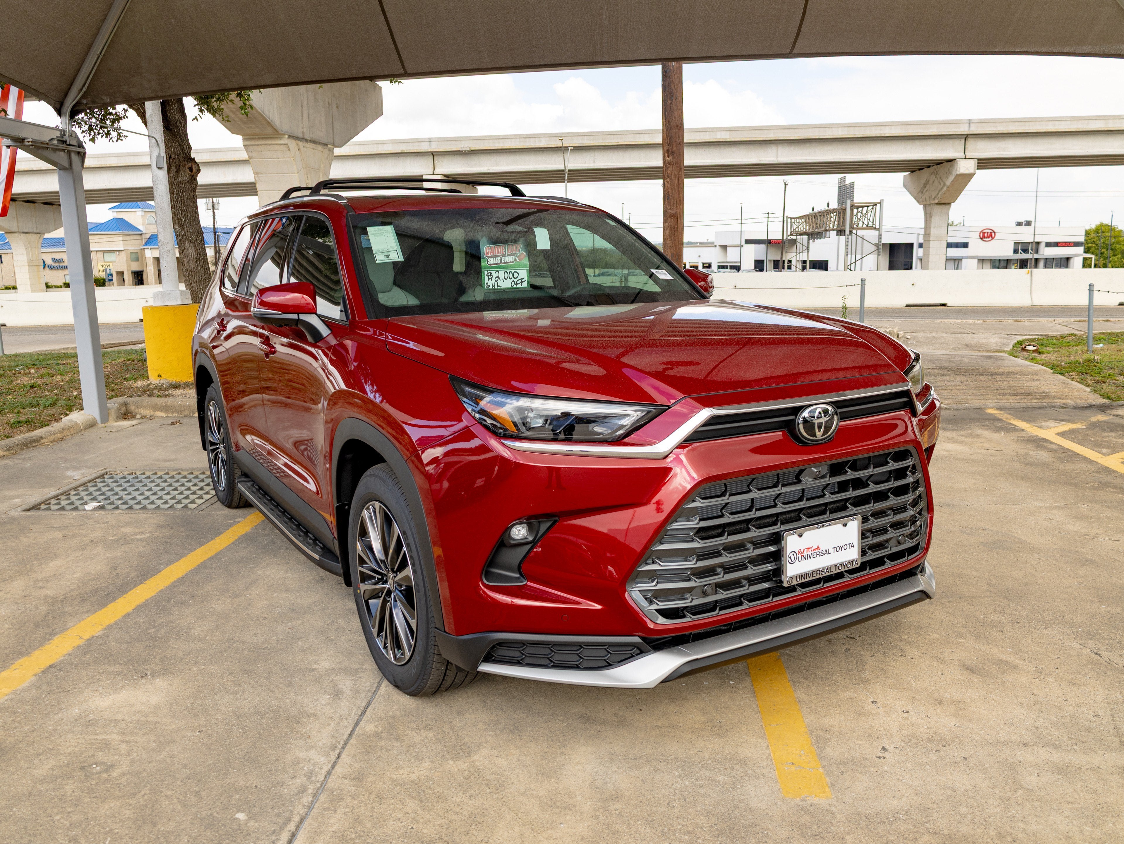 2026 Toyota Grand Highlander Hybrid MAX Platinum