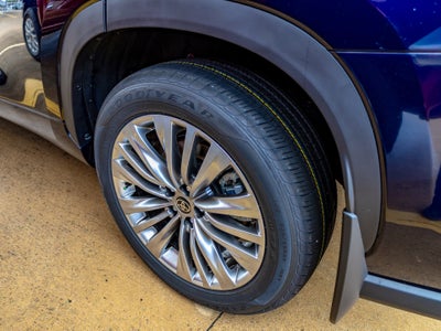 2026 Toyota Highlander Platinum
