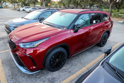 2026 Toyota Highlander XSE