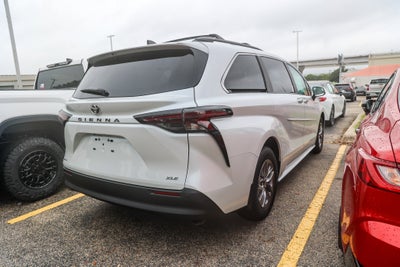 2026 Toyota Sienna XLE