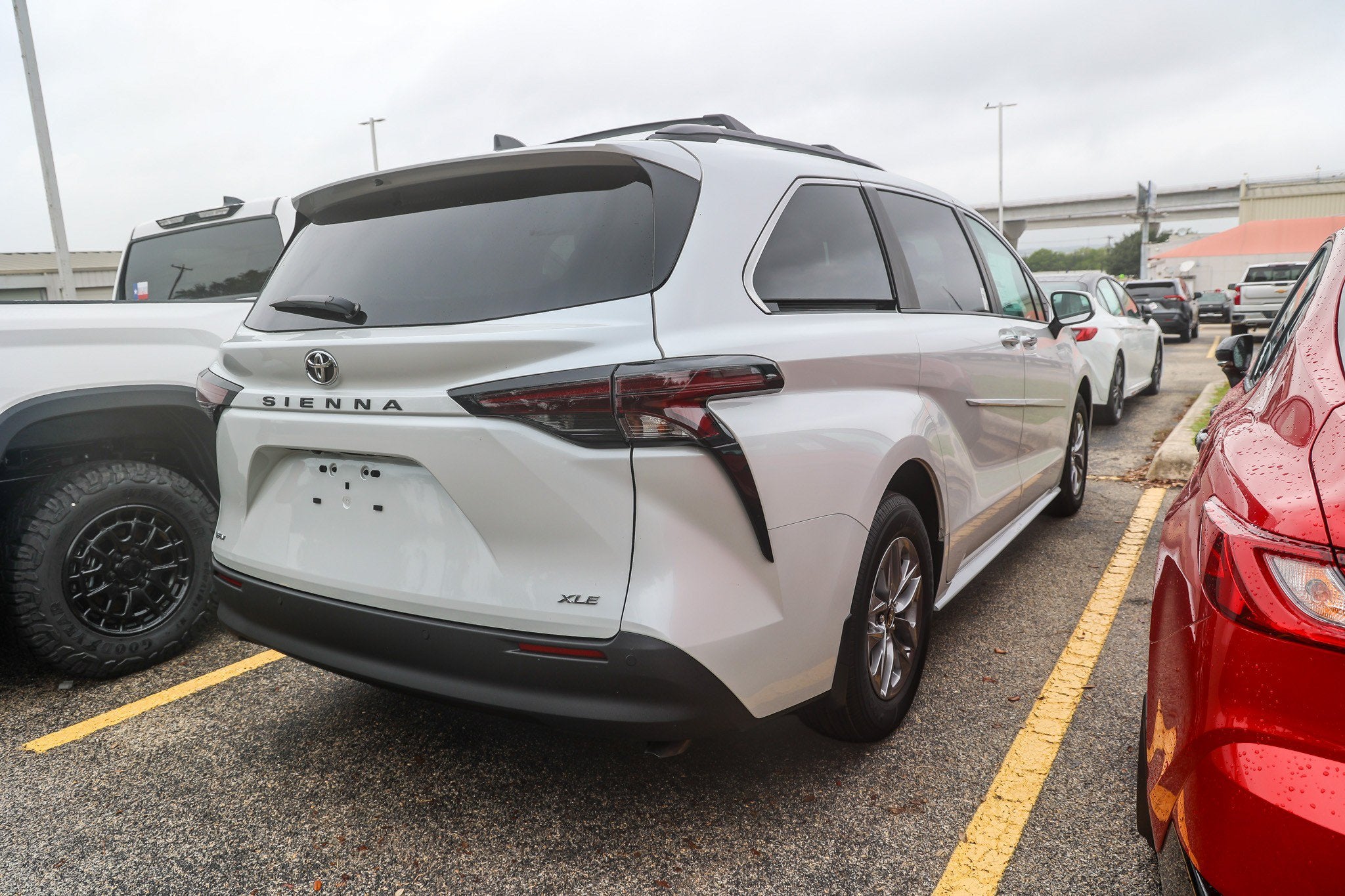 2026 Toyota Sienna XLE