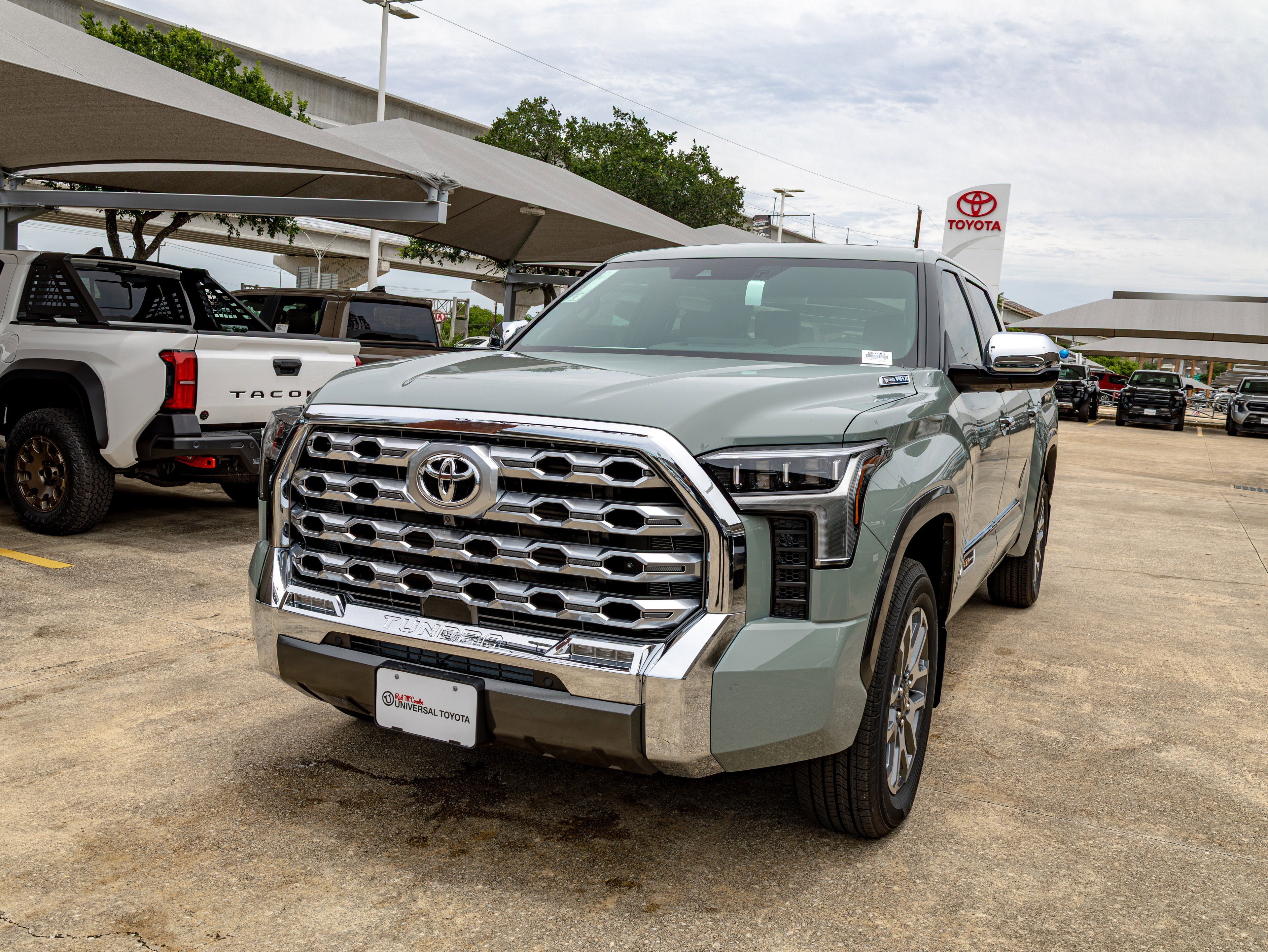 【引退品】英語版_Tundra [3ED] New 2026 Toyota Tundra i-FORCE MAX Tundra 1794 Edition for Sale in