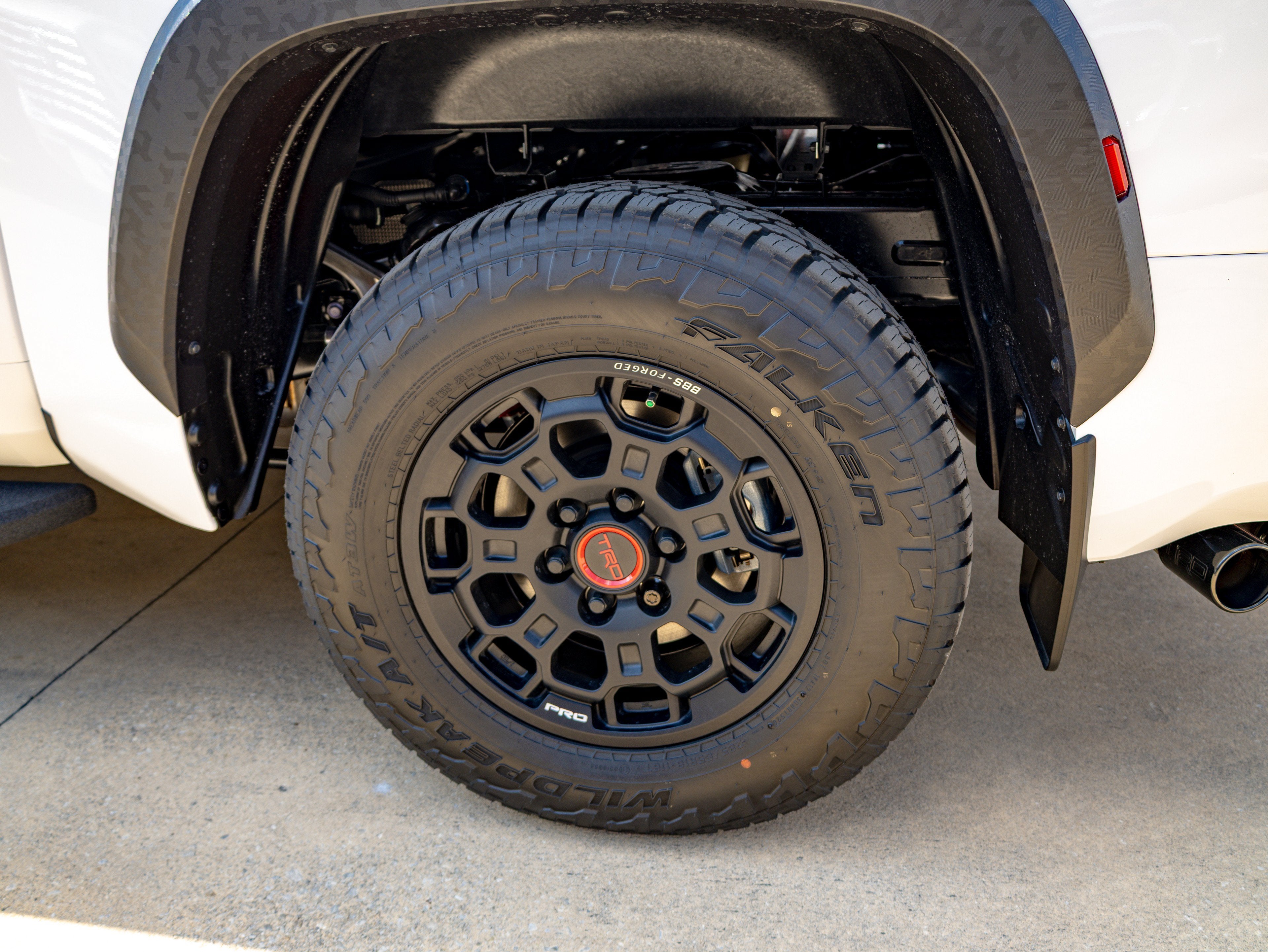 2026 Toyota Tundra i-FORCE MAX Tundra TRD Pro
