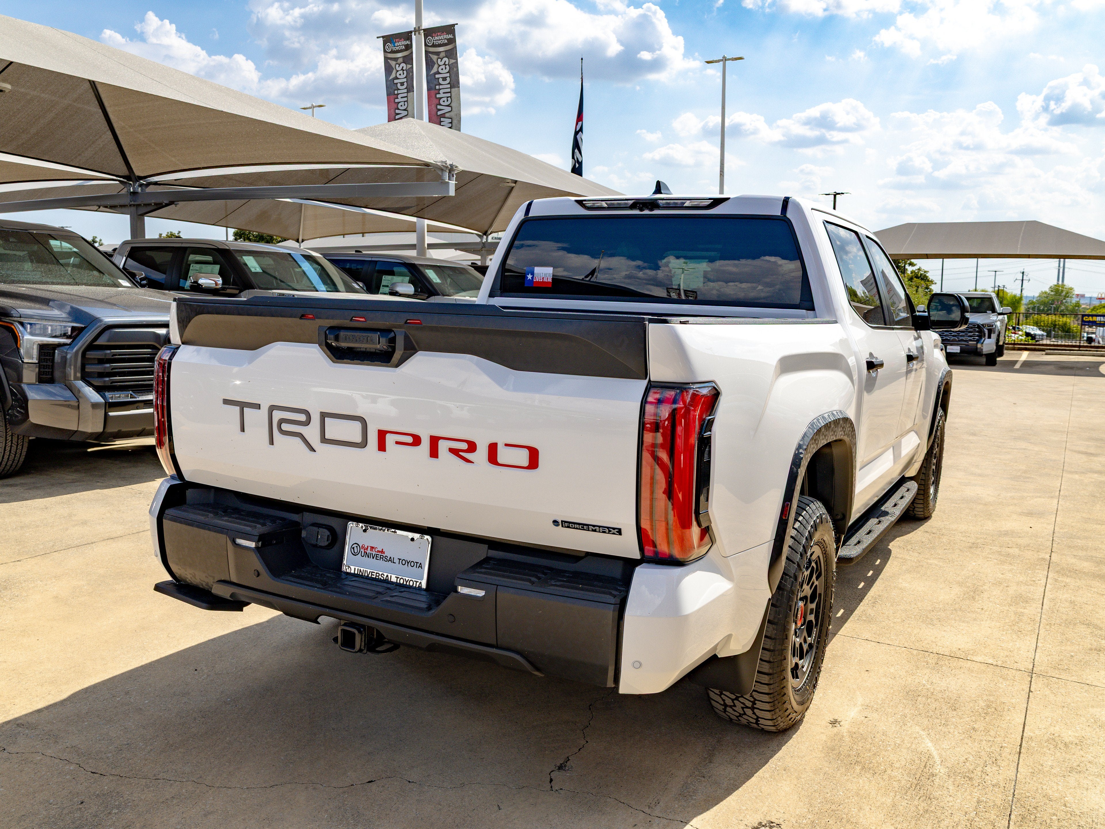 2026 Toyota Tundra i-FORCE MAX Tundra TRD Pro