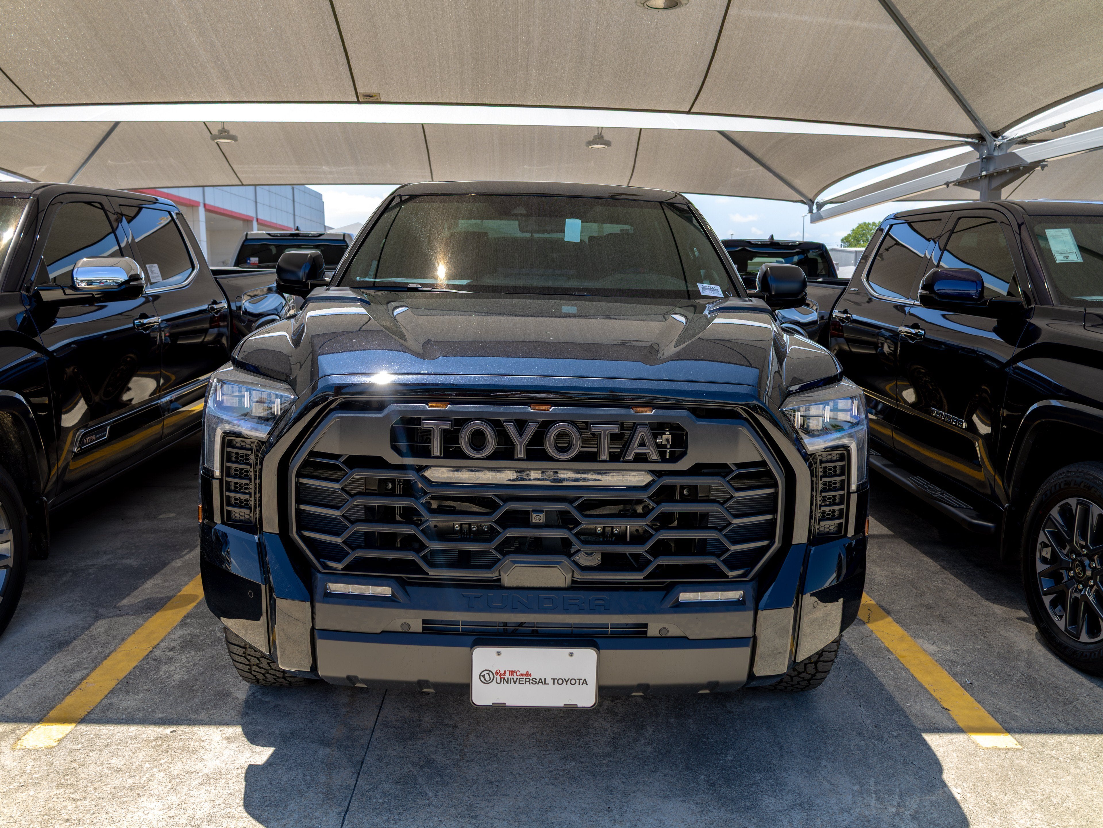 2026 Toyota Tundra i-FORCE MAX Tundra TRD Pro
