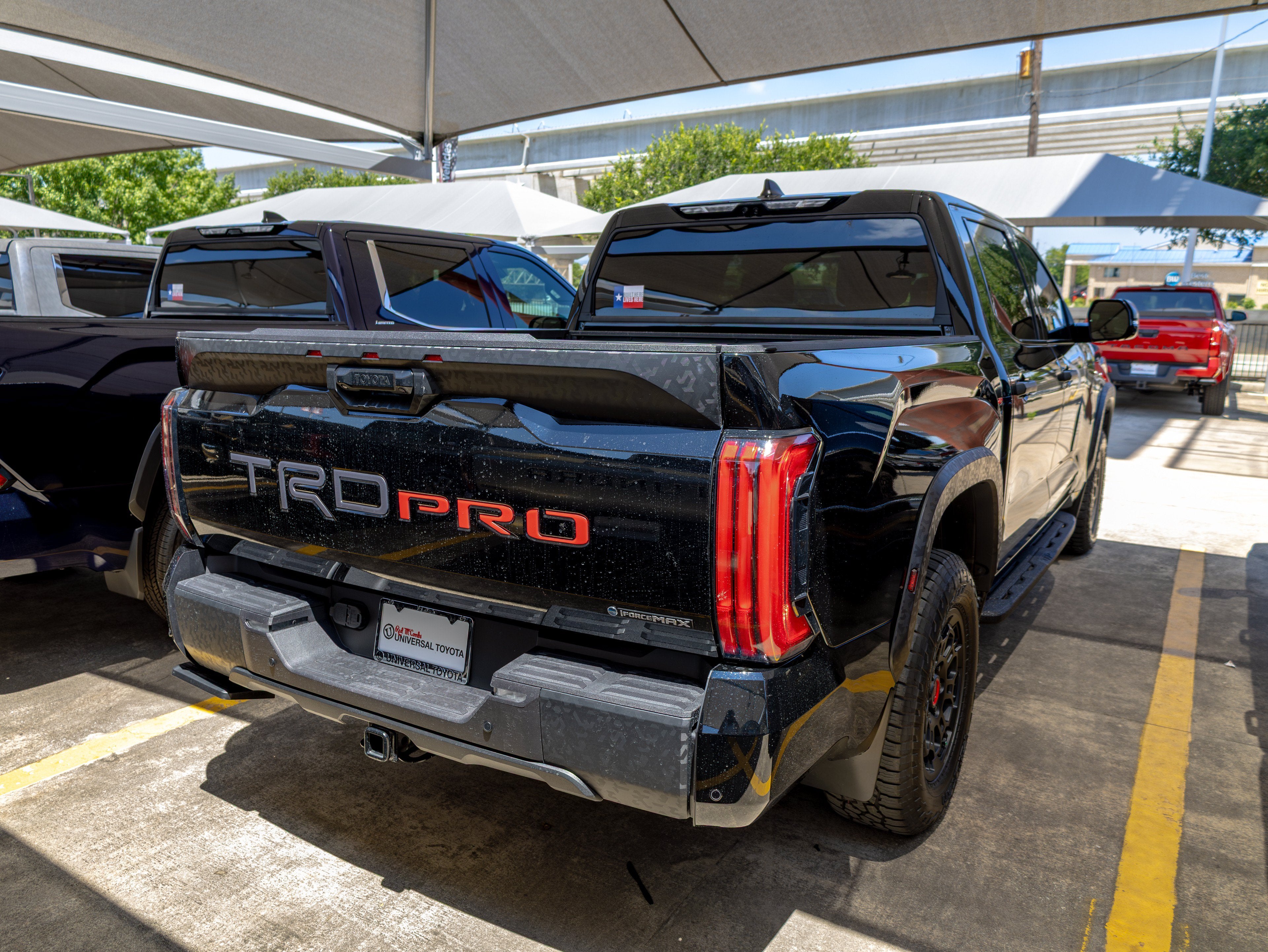 2026 Toyota Tundra i-FORCE MAX Tundra TRD Pro