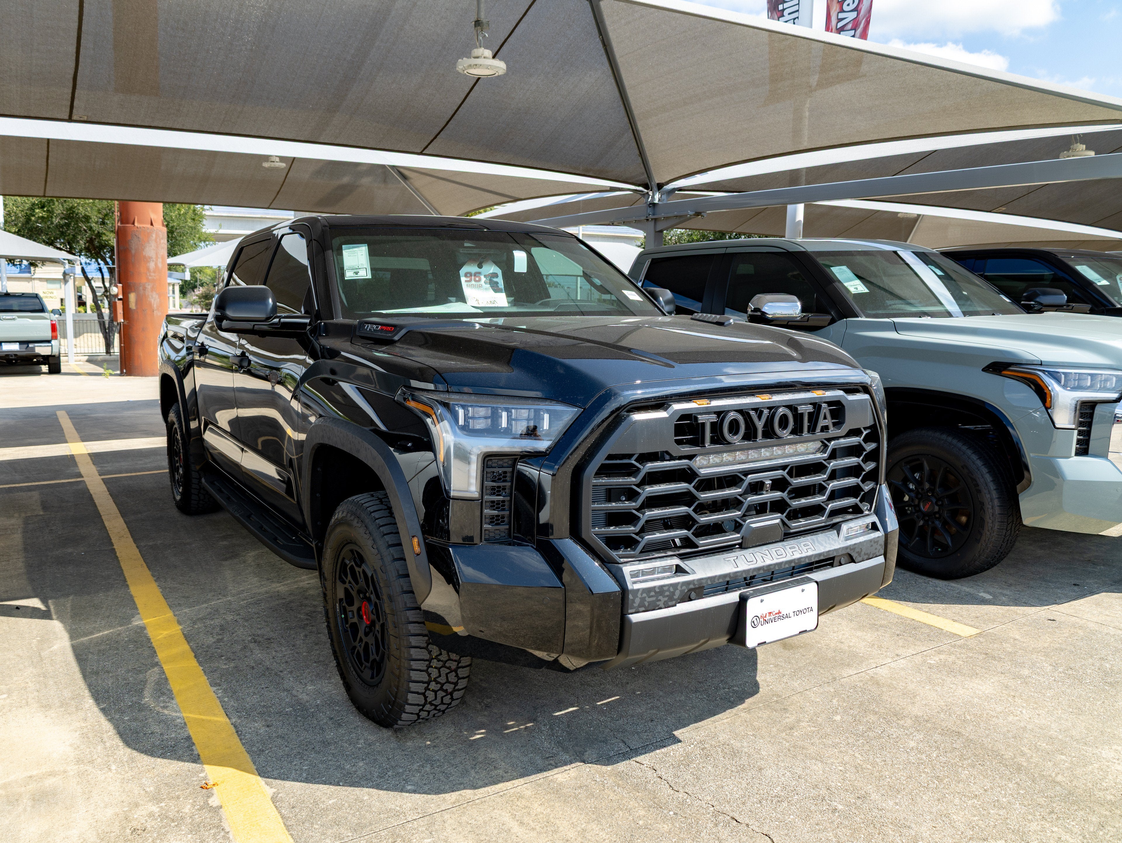 2026 Toyota Tundra i-FORCE MAX Tundra TRD Pro
