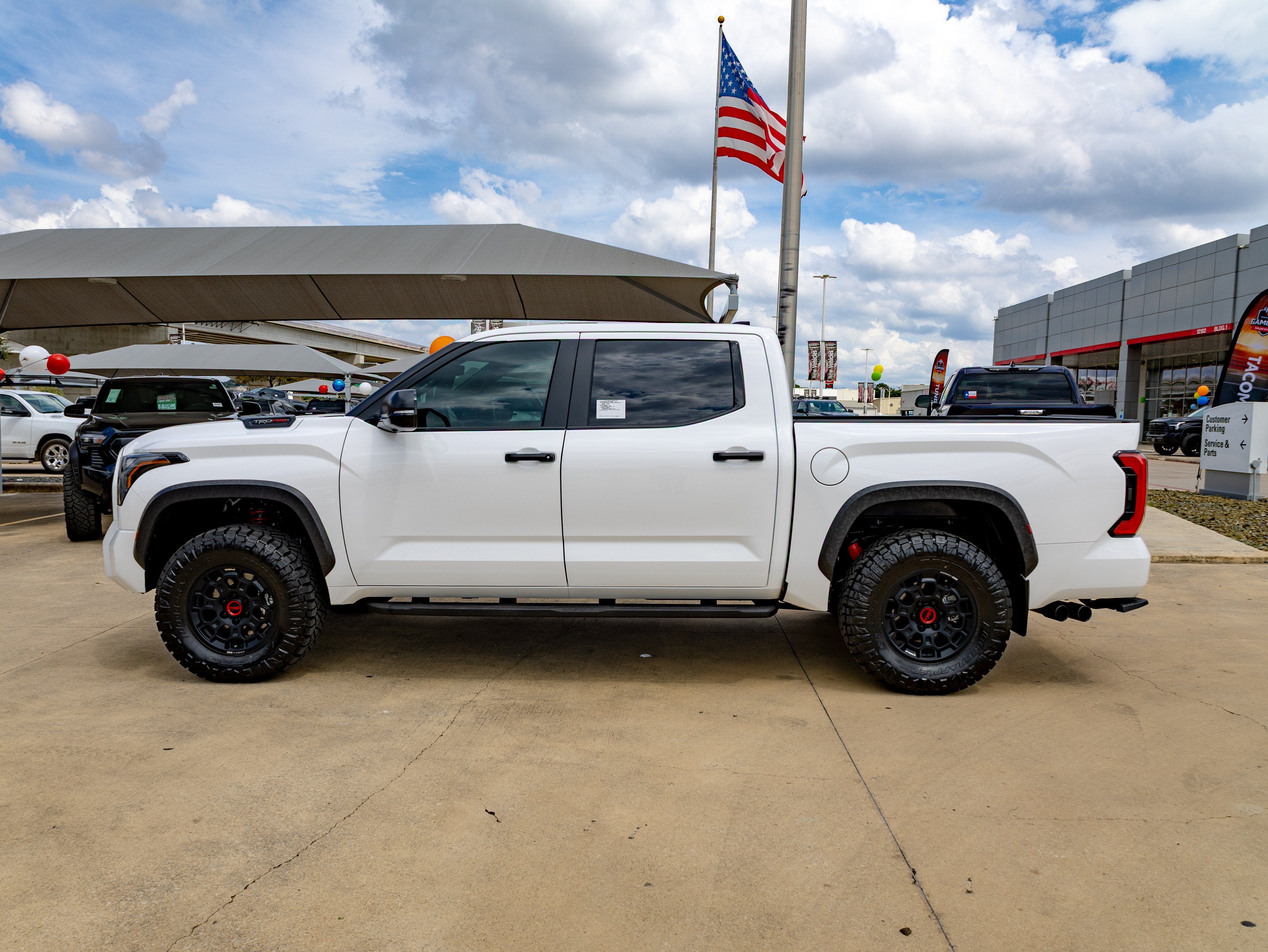 2026 Toyota Tundra i-FORCE MAX Tundra TRD Pro