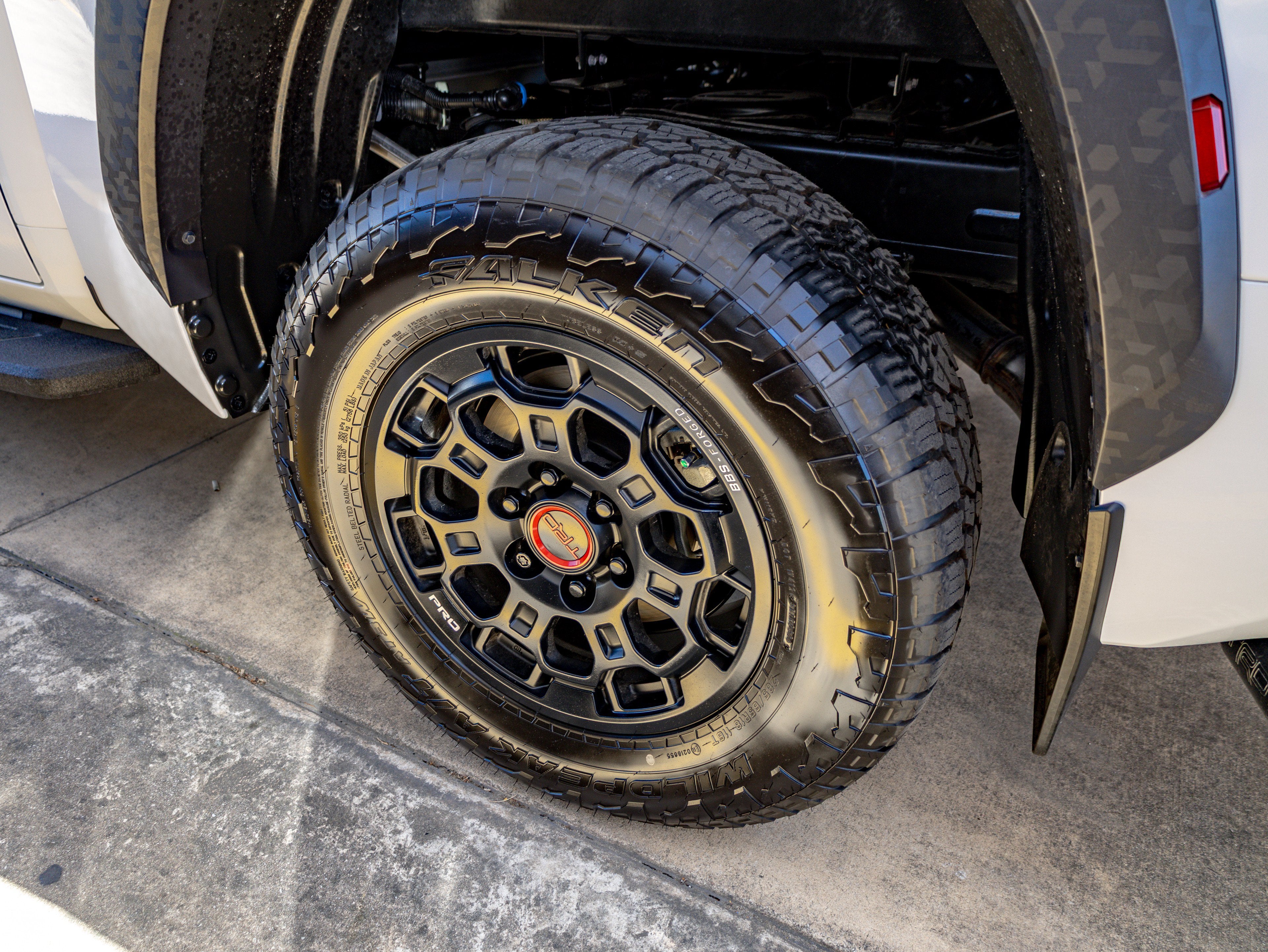 2026 Toyota Tundra i-FORCE MAX Tundra TRD Pro