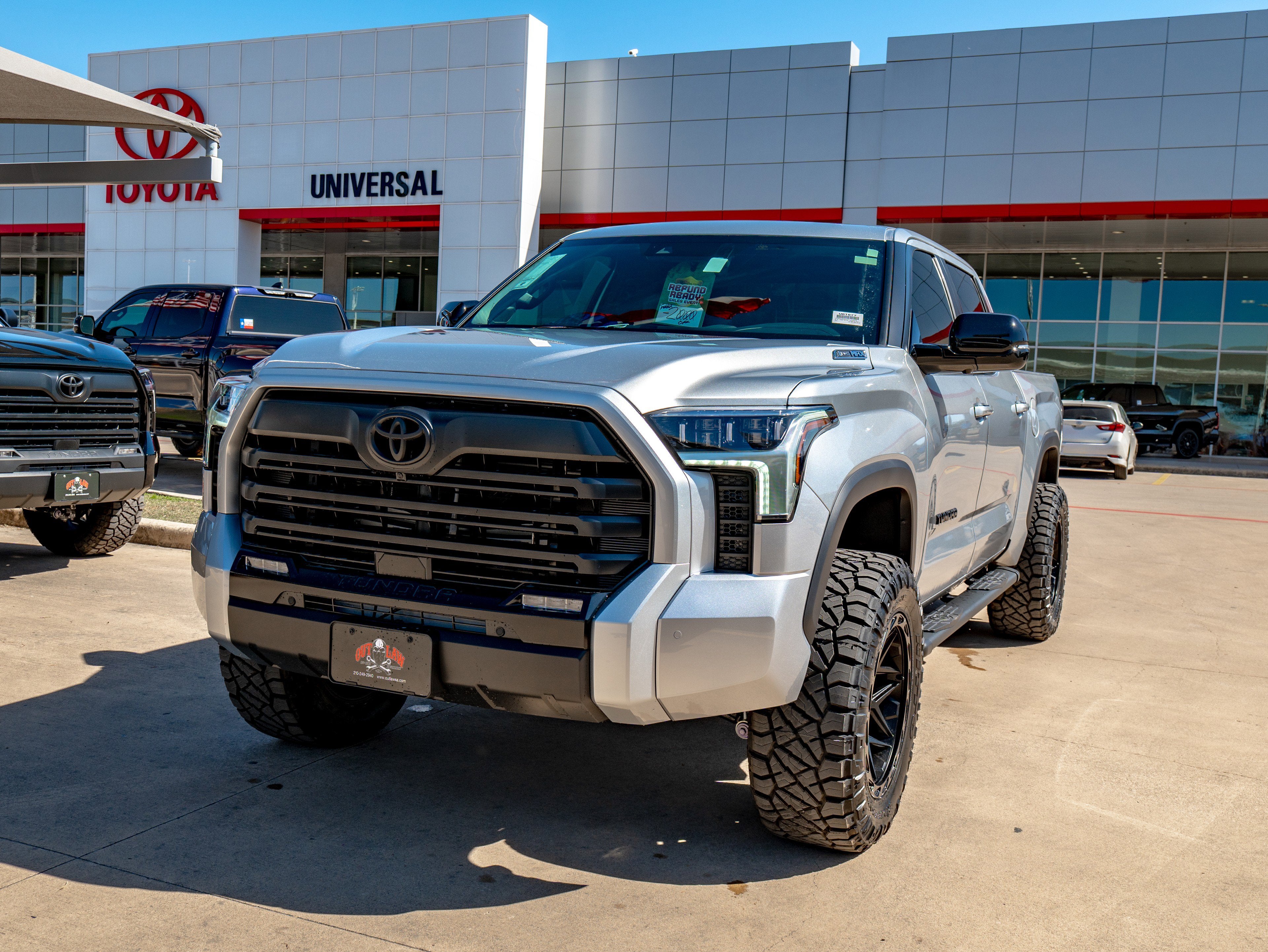 2026 Toyota Tundra i-FORCE MAX Tundra Limited