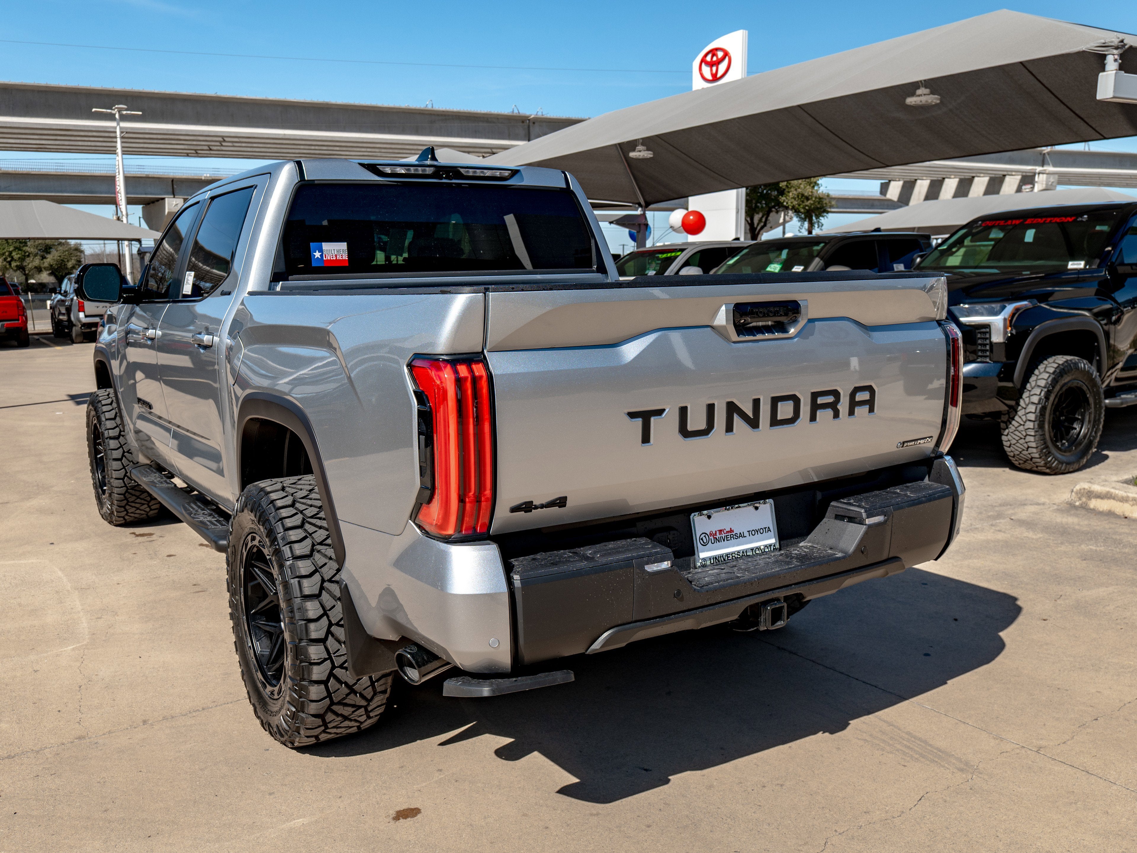 2026 Toyota Tundra i-FORCE MAX Tundra Limited