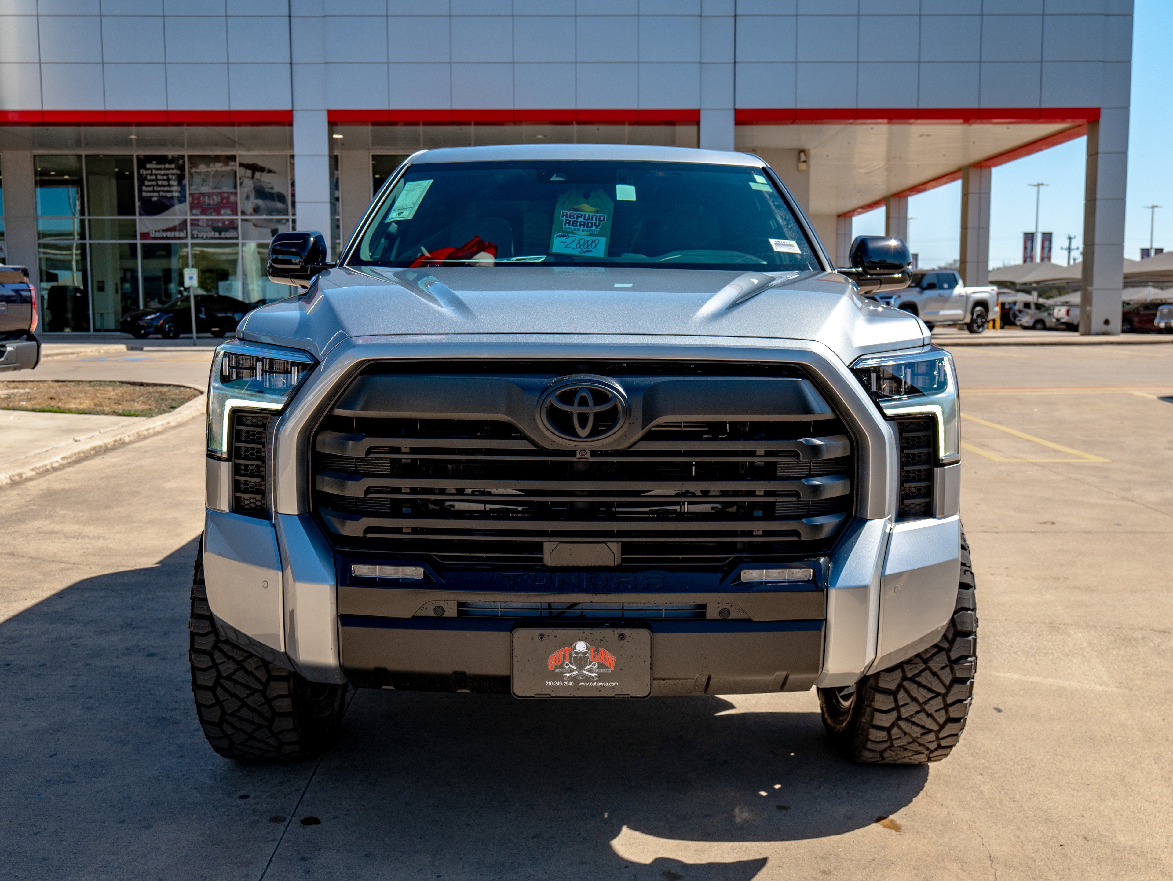2026 Toyota Tundra i-FORCE MAX Tundra Limited