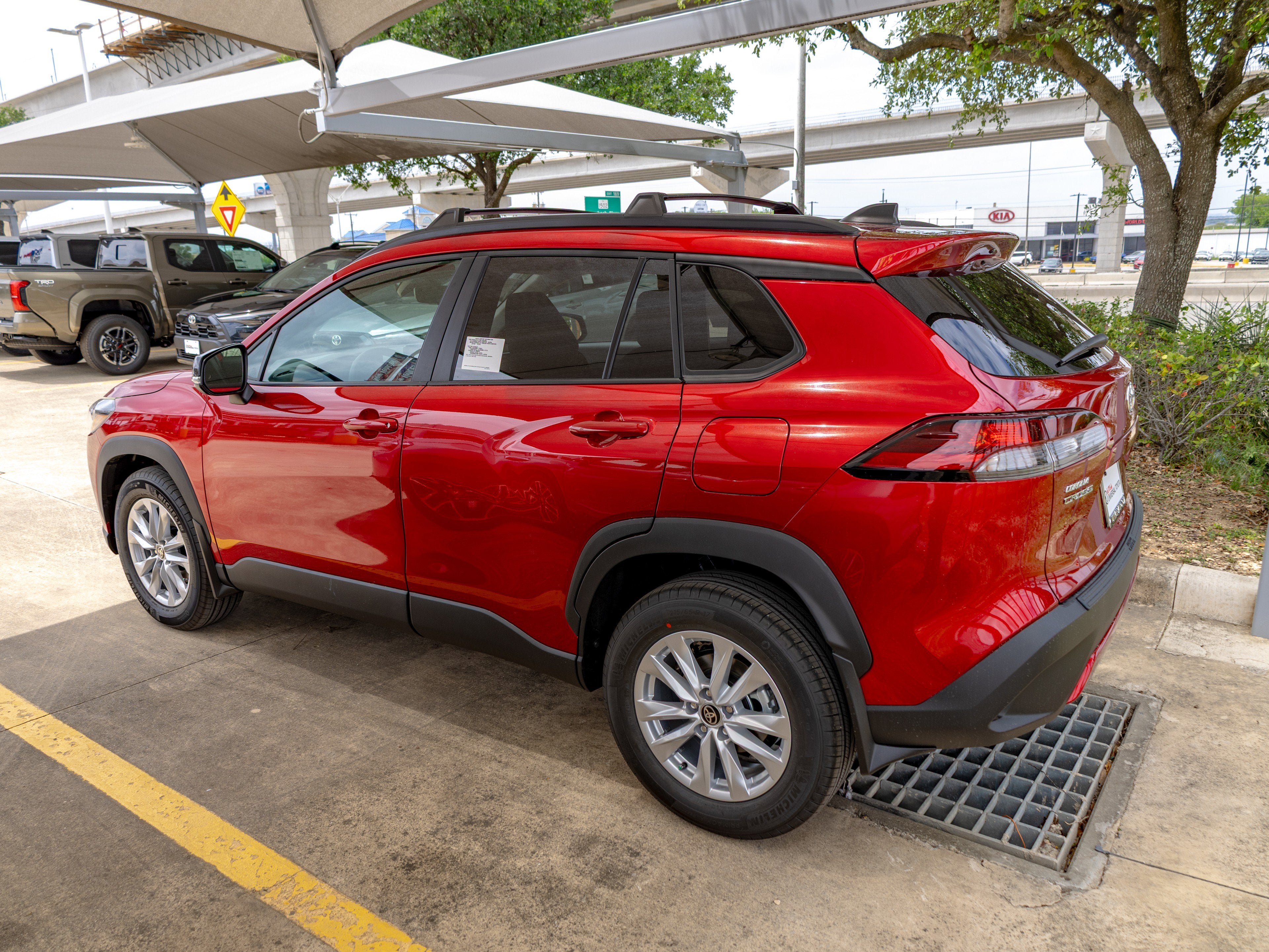 2026 Toyota Corolla Cross LE