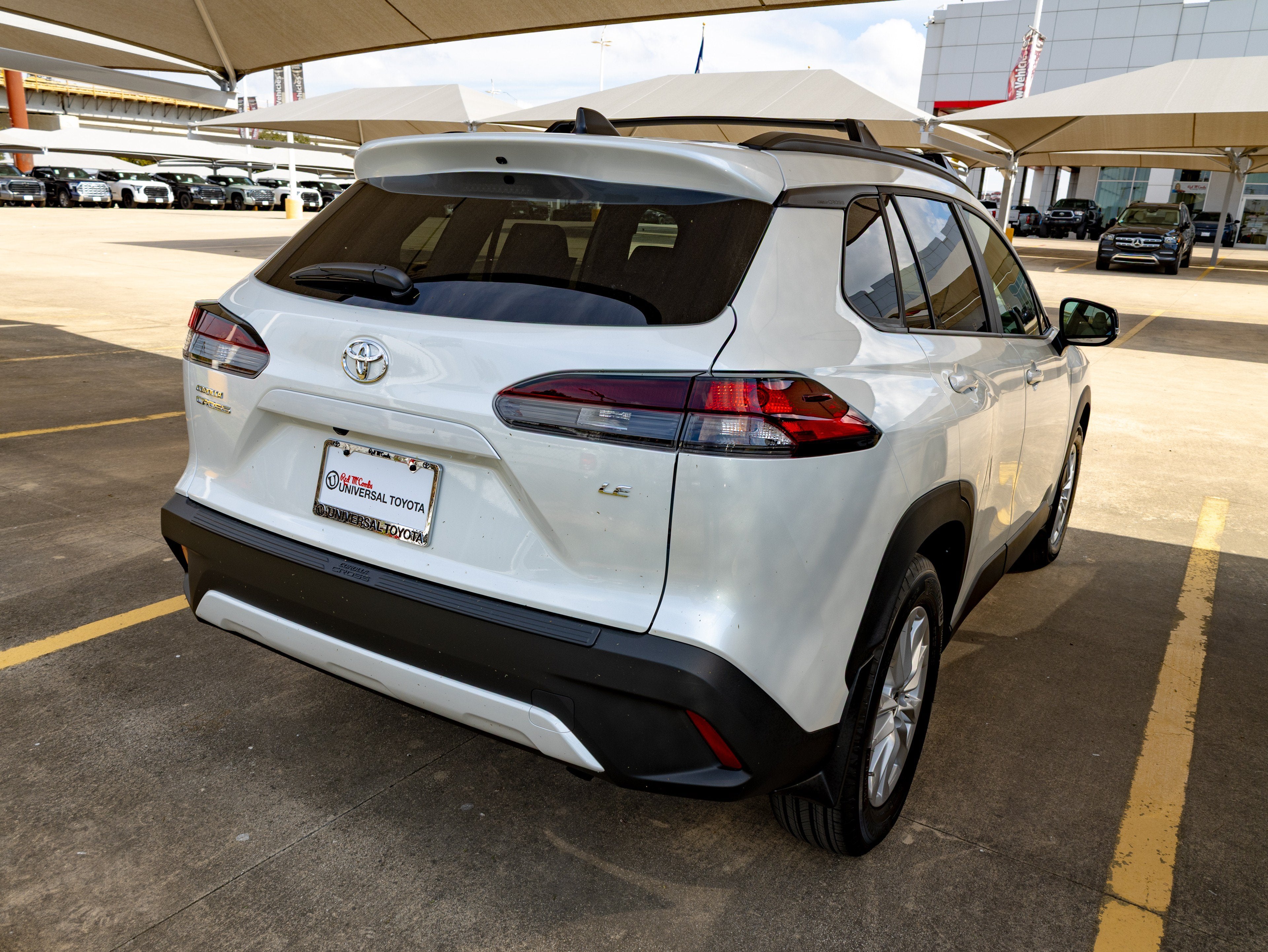 2026 Toyota Corolla Cross LE