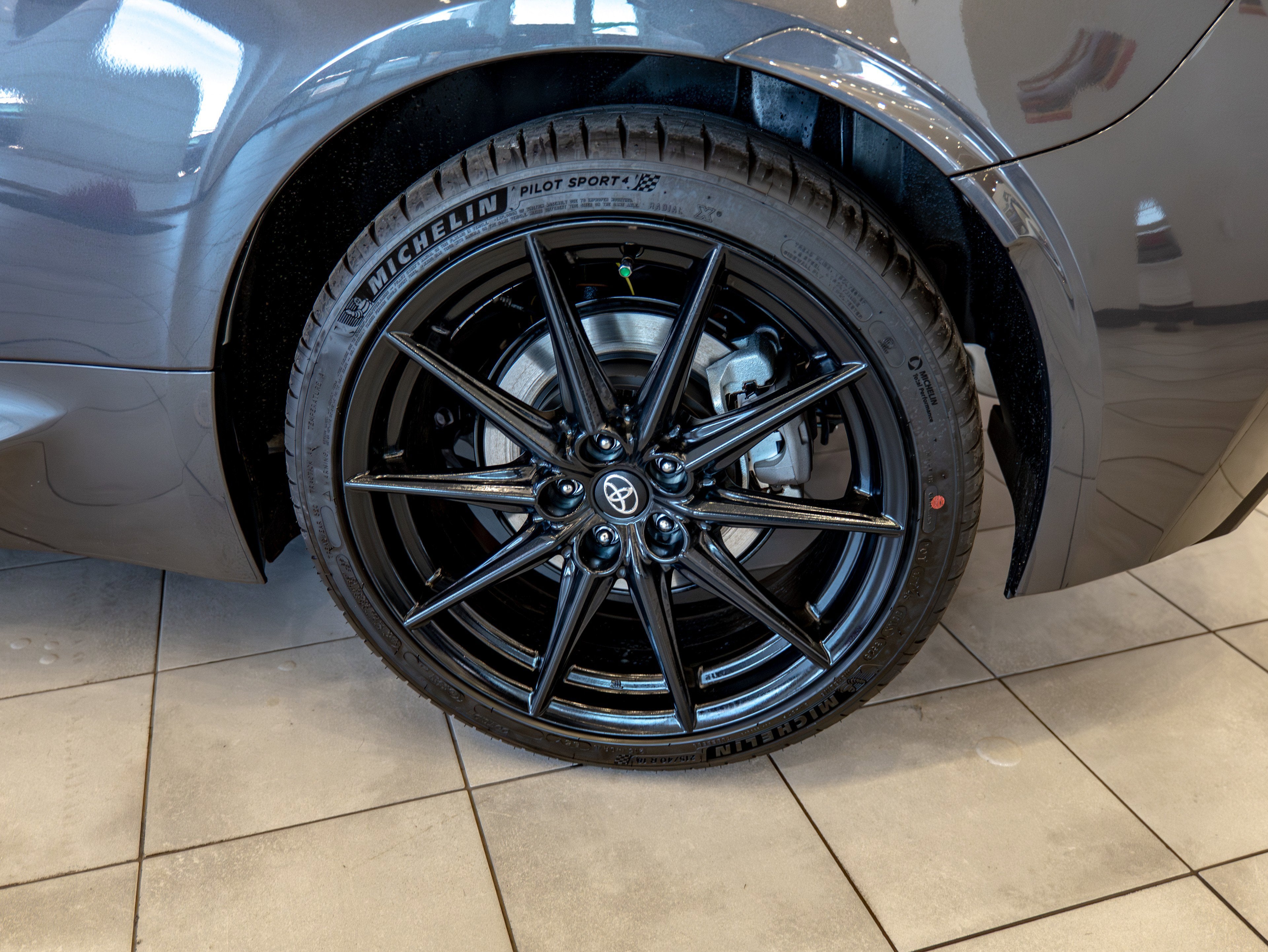 2026 Toyota GR86 Premium AT