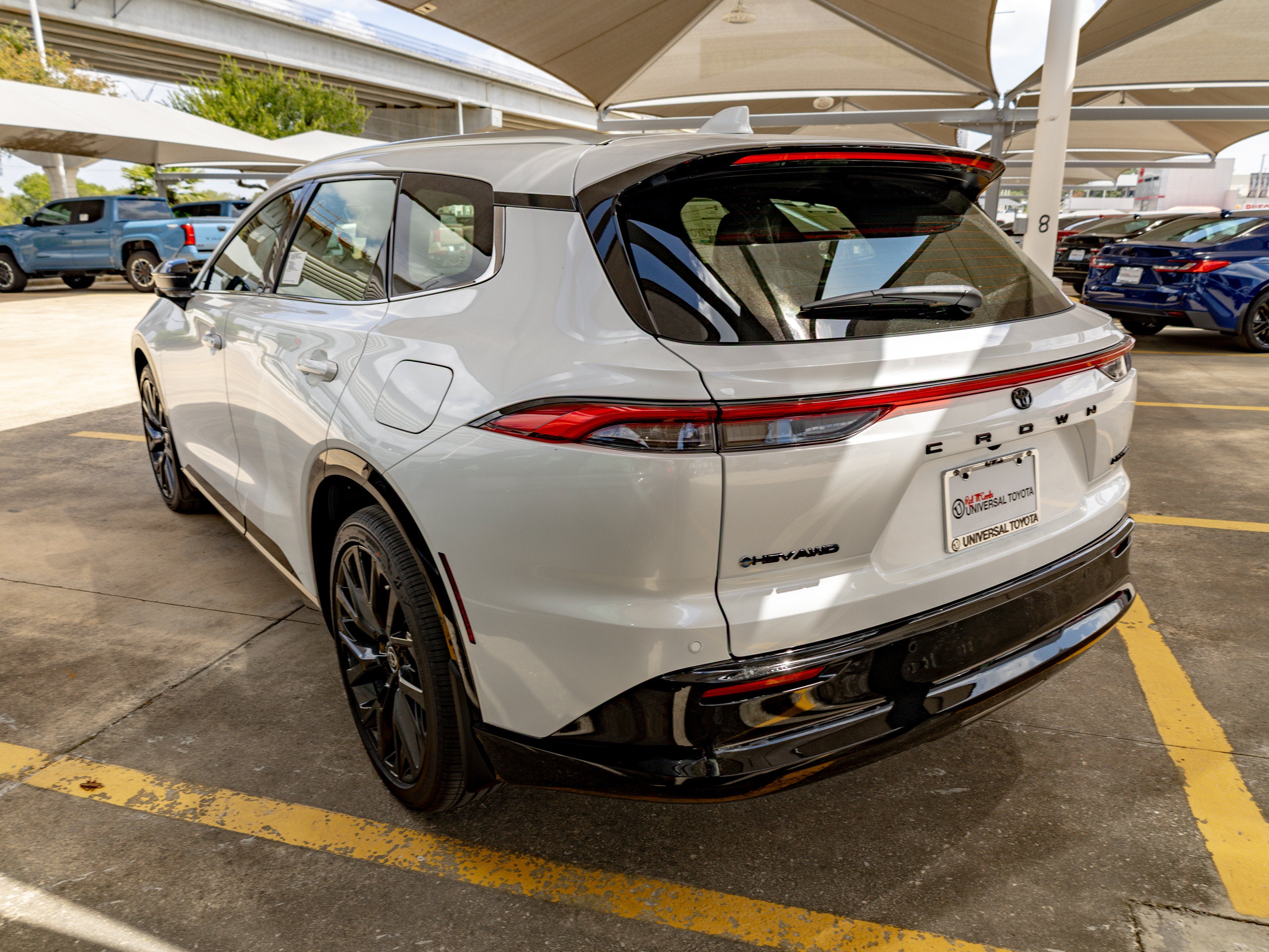 2026 Toyota Toyota Crown Signia Limited