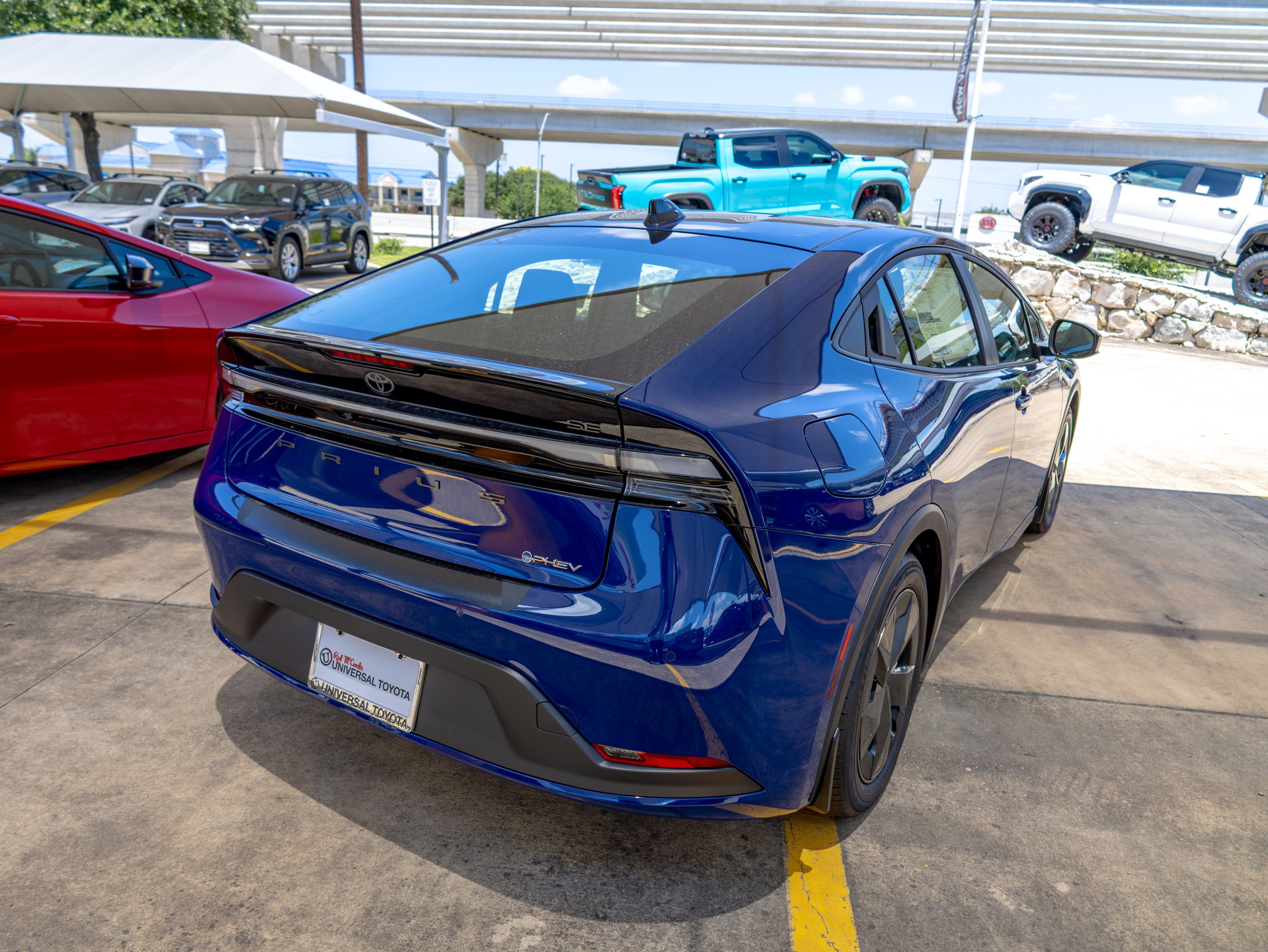 2026 Toyota Prius Plug-in Hybrid SE