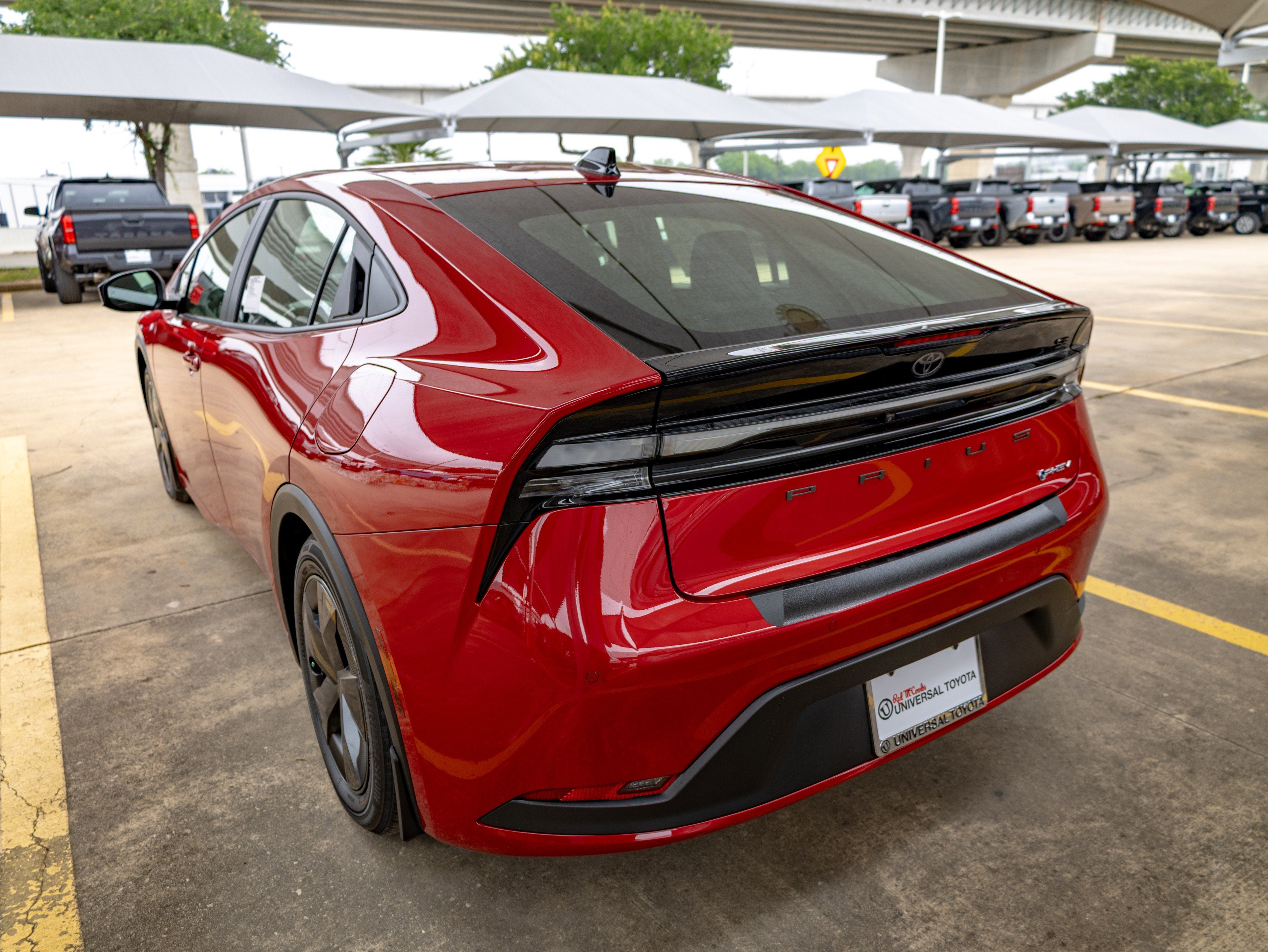 2026 Toyota Prius Plug-in Hybrid SE